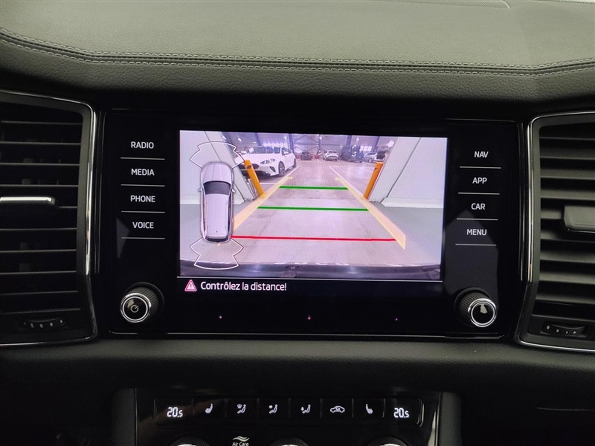 Skoda Kodiaq 1.5 TSI Style 7pl. DSG/NAVI/FULL LED/JA18/PDC (2024) - Foto 20