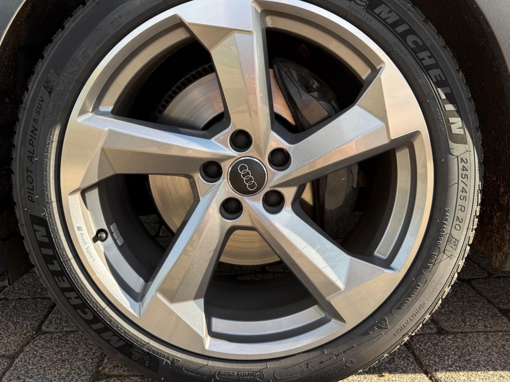 Audi A6 Allroad (2019) - Photo 4