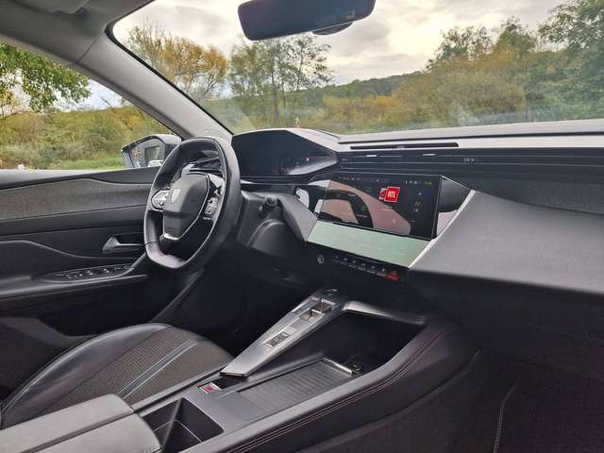 Peugeot 308 Allure Pack (2022) - Photo 8