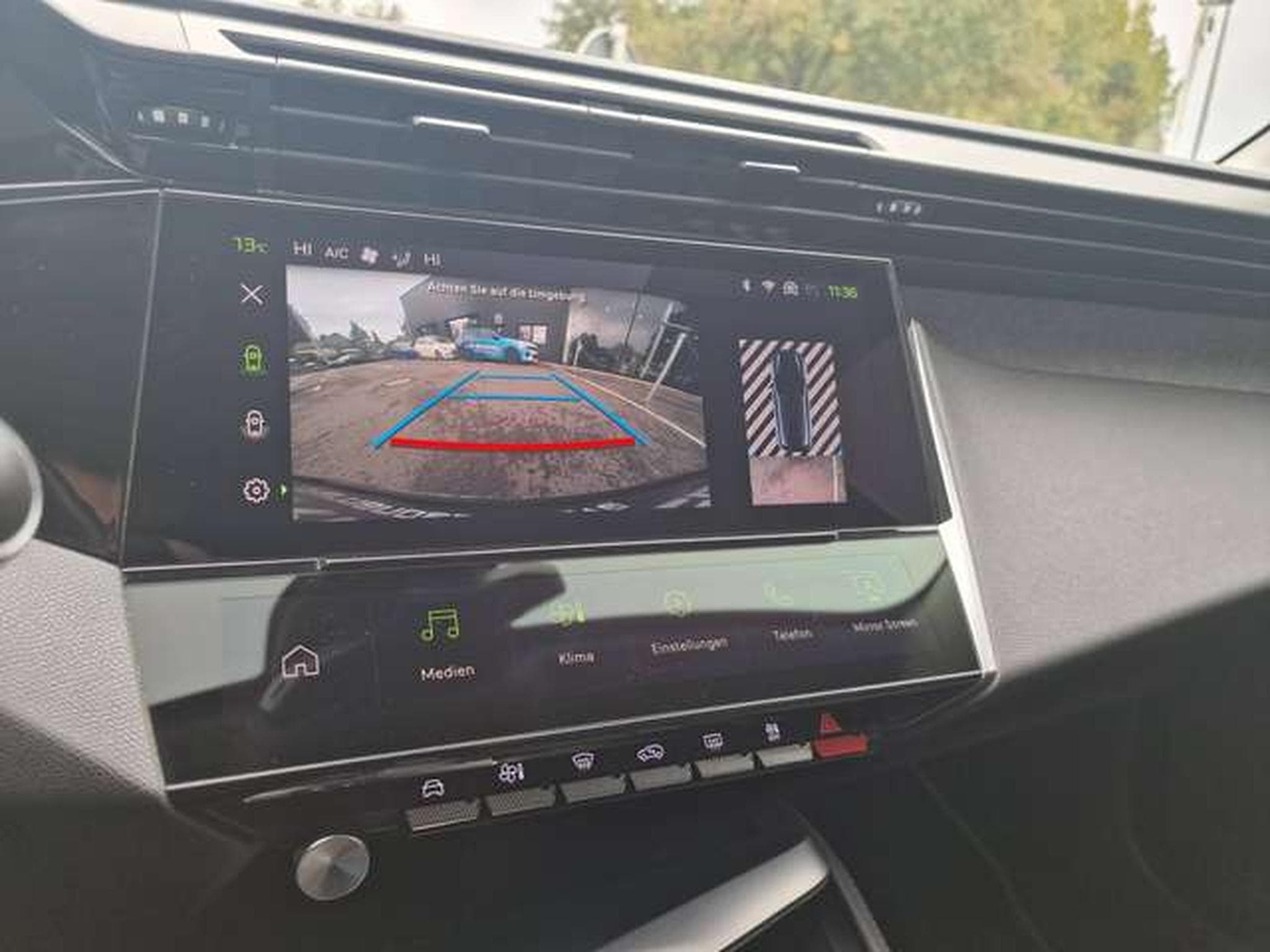 Peugeot 308 Allure Pack (2022) - Photo 14