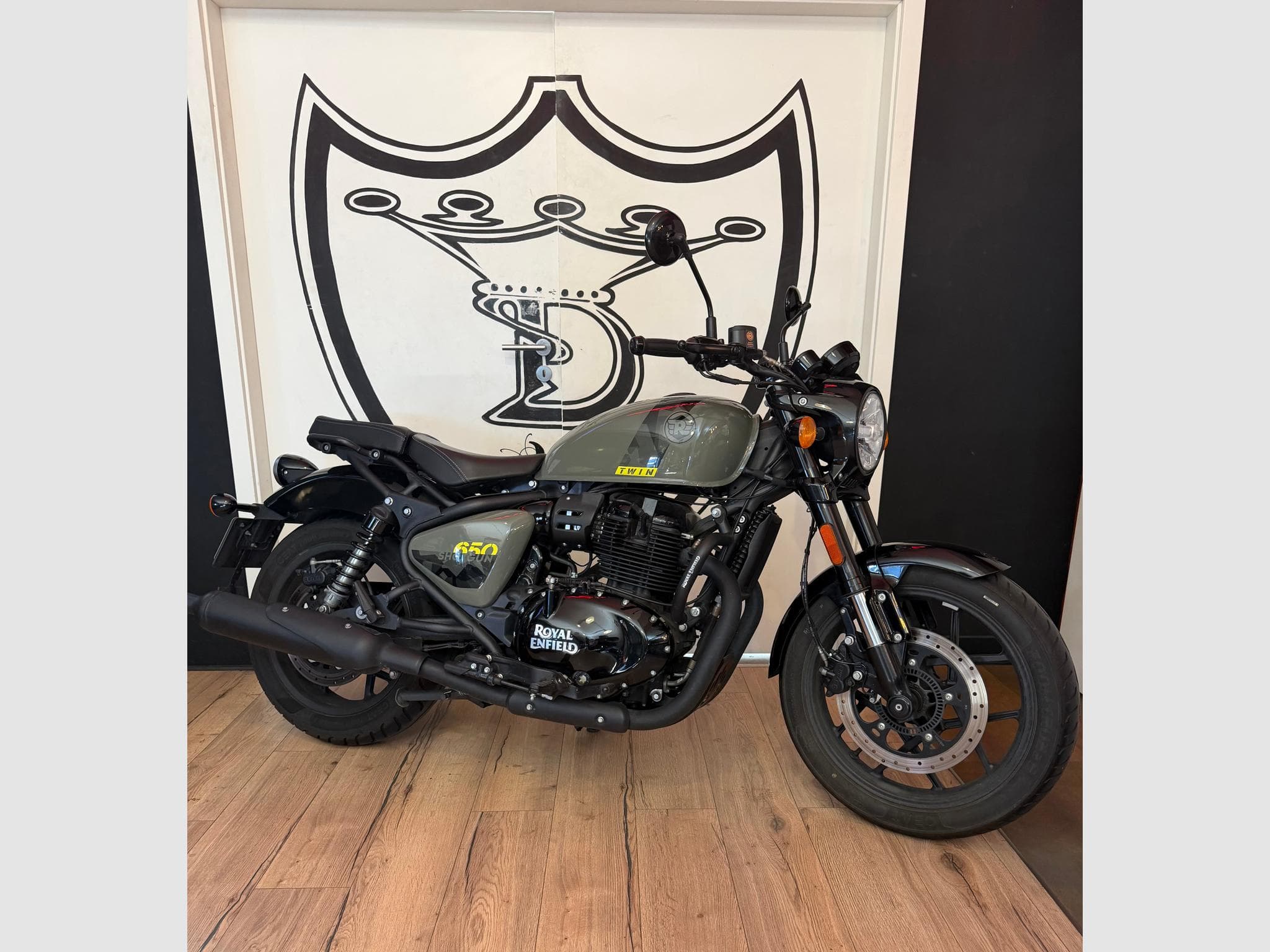 Royal Enfield Interceptor 650 SHOTGUN (2024) - Foto 1