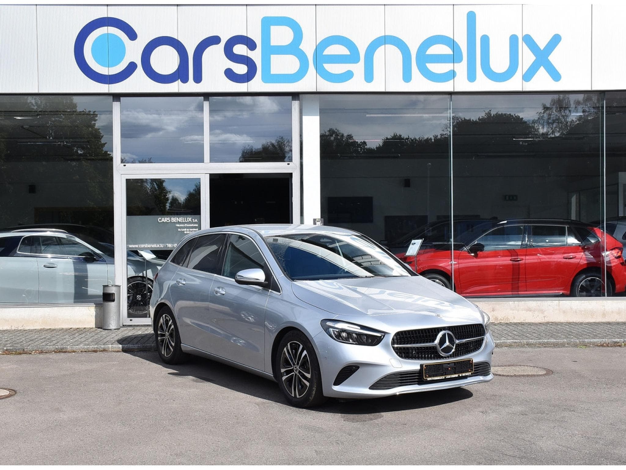 Mercedes B 180 Progressive 7G-DCT GPS LANE BLIS PARK CAM HAYON EL 1° MAIN (2024) - Foto 1