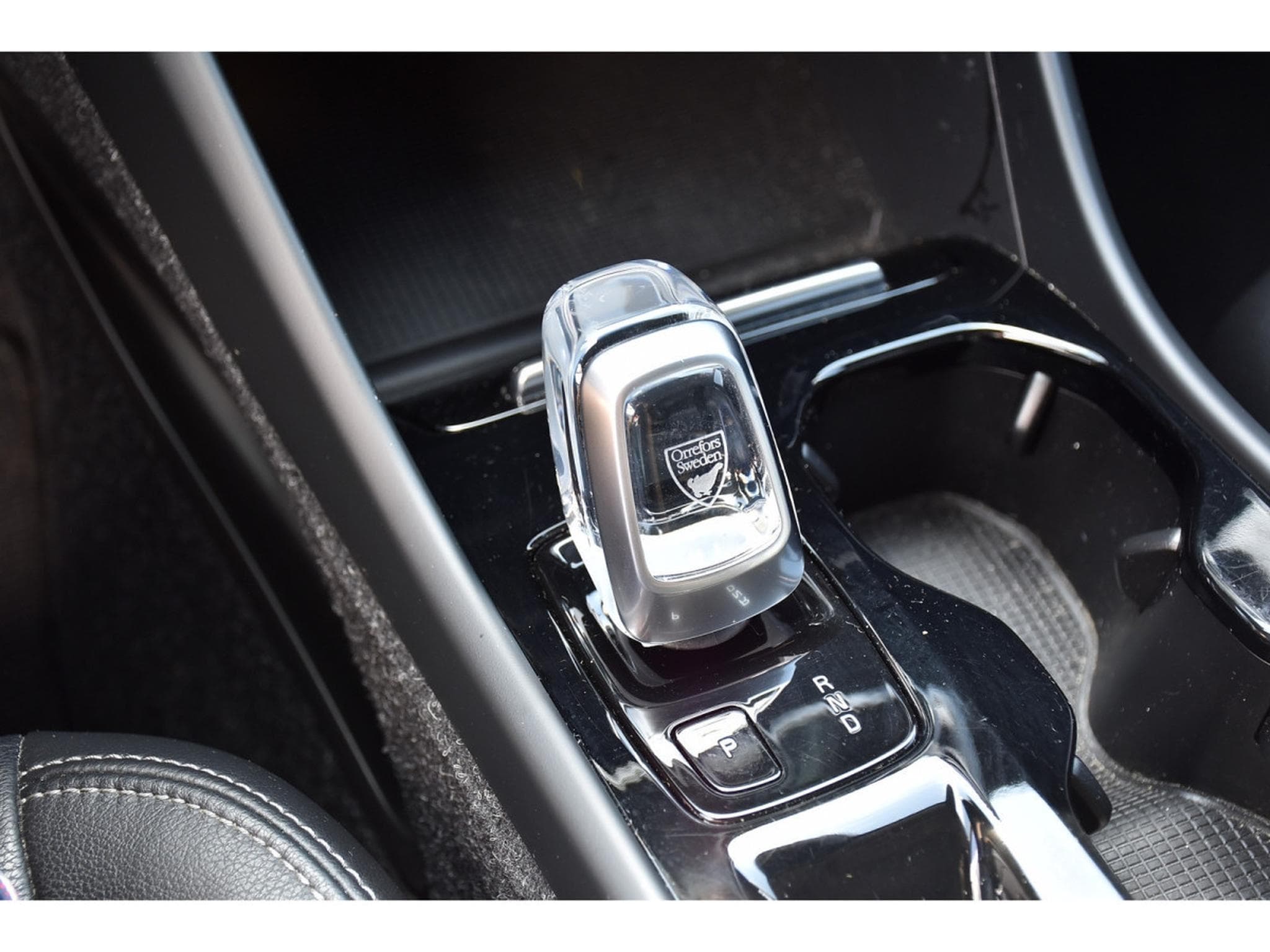Volvo XC40 1.5 T3 Inscription Geartronic CUIR LANE GPS CAM KEYLESS 1°M. (2020) - Foto 17
