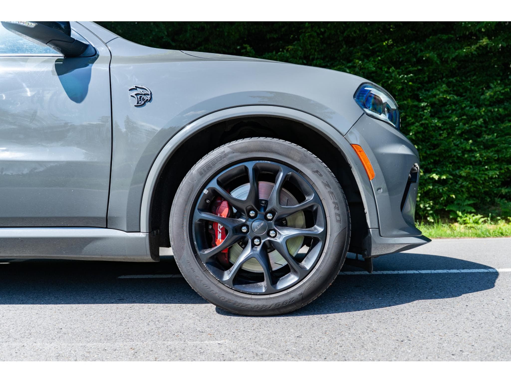 Dodge Durango SRT HELLCAT - 6 Places - Harman Kardon - Black Package (2023) - Foto 5
