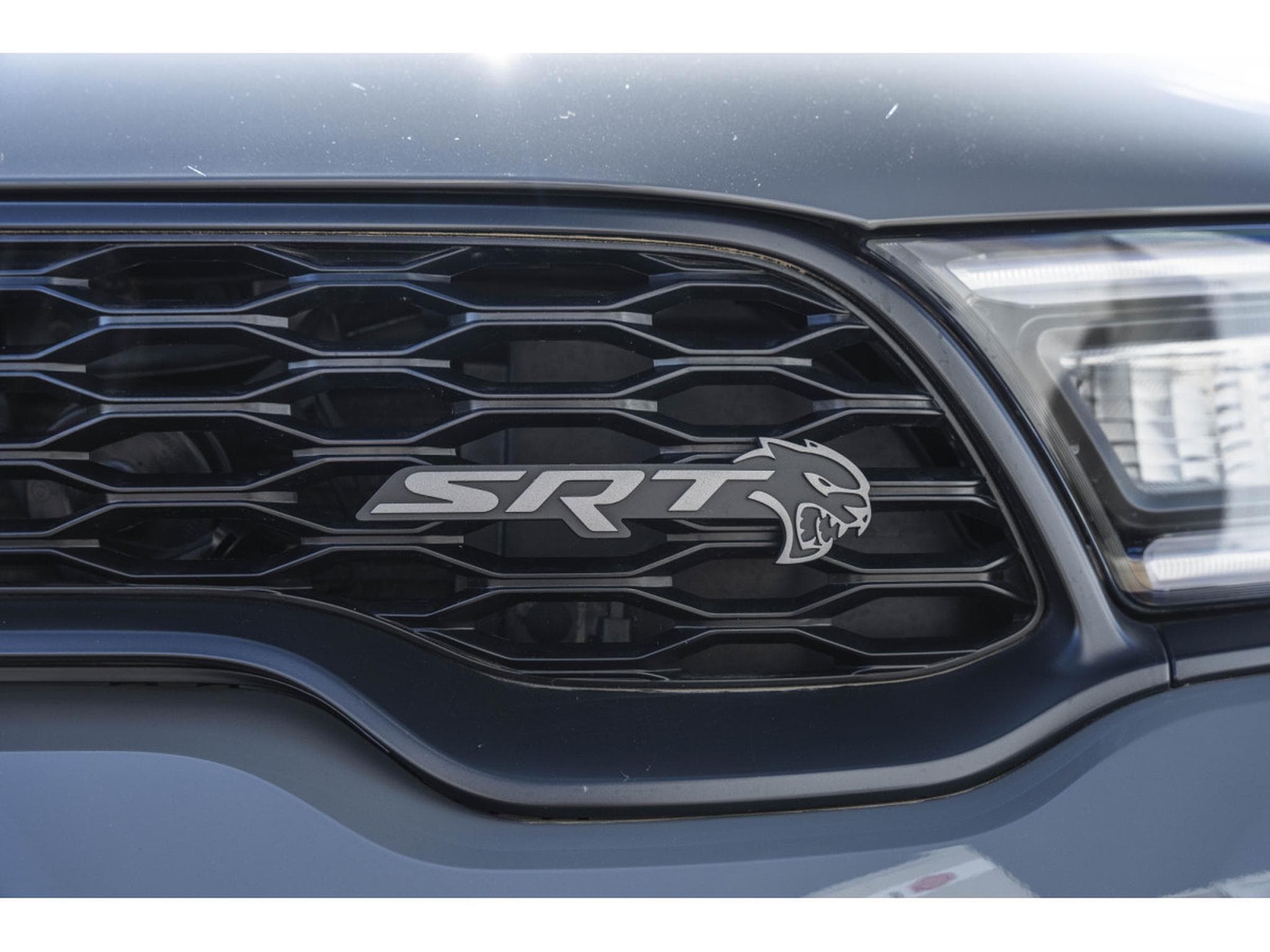 Dodge Durango SRT HELLCAT - 6 Places - Harman Kardon - Black Package (2023) - Foto 15