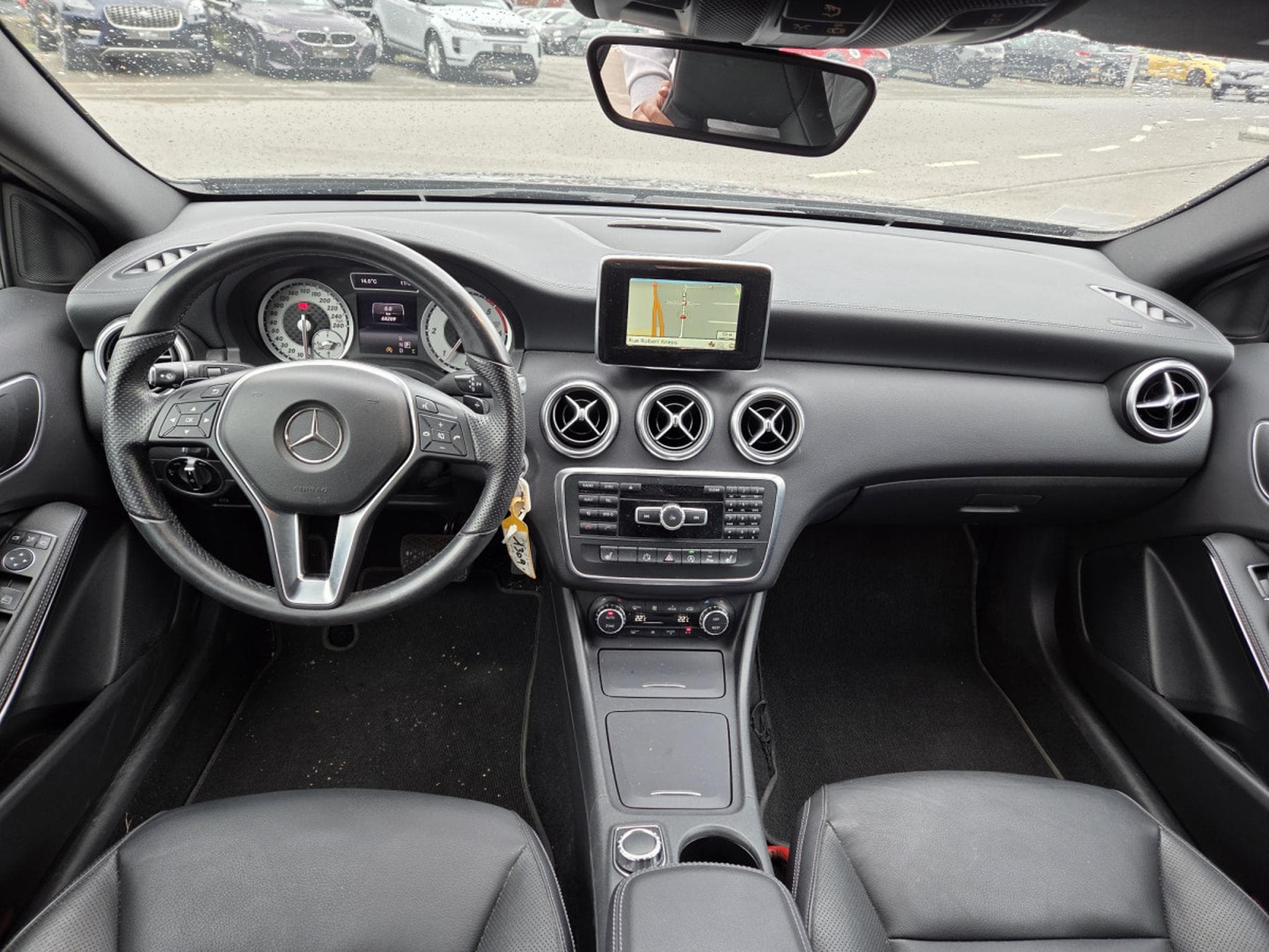 Mercedes A 200 CDI 7G-DCT (2015) - Photo 9