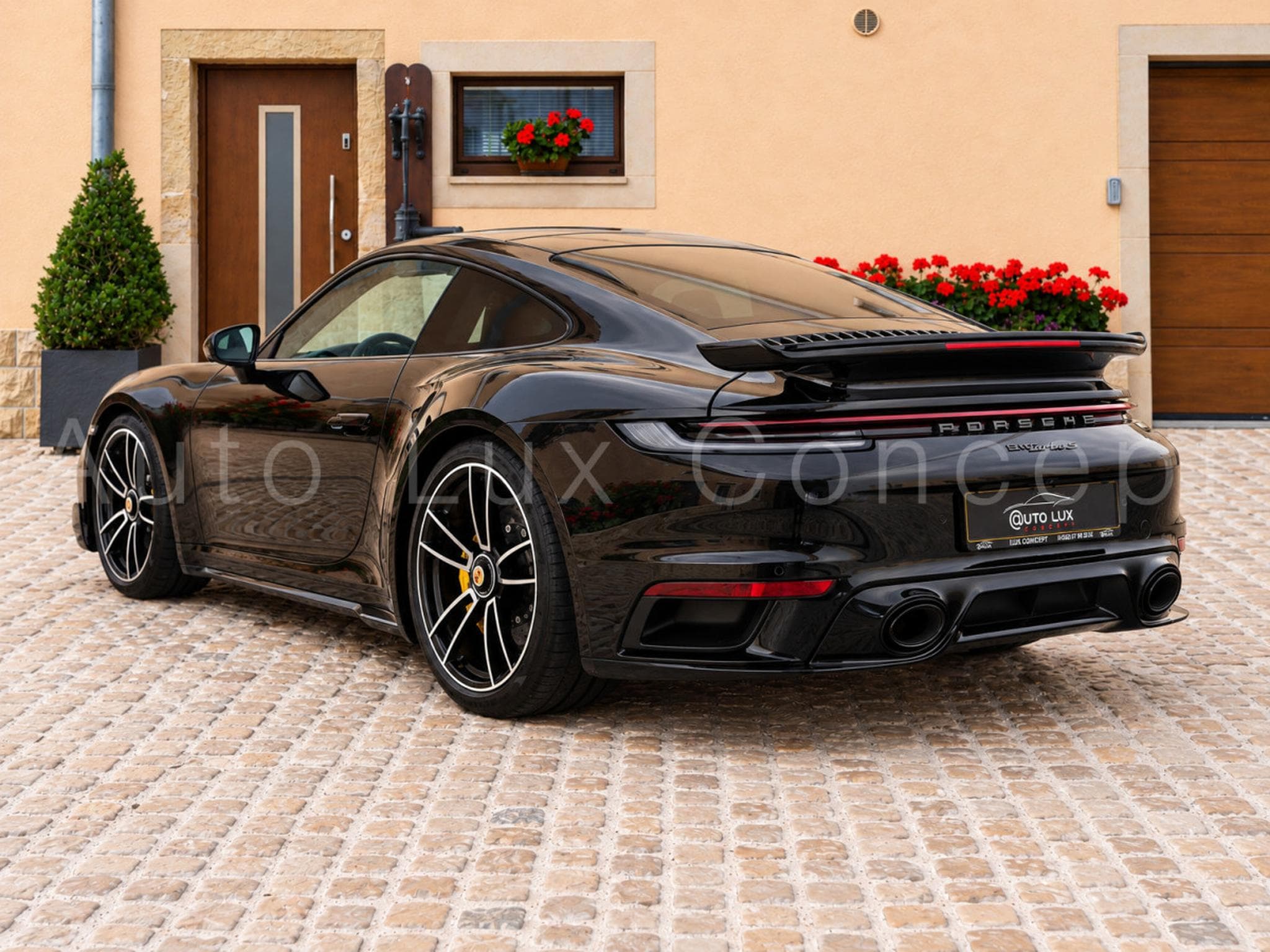 Porsche 911 911 Turbo S Coupé (2023) - Foto 3