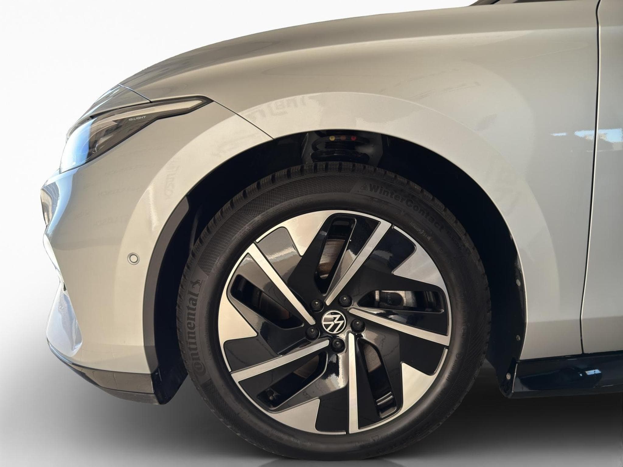 VW ID.7 PRO (2024) - Photo 8
