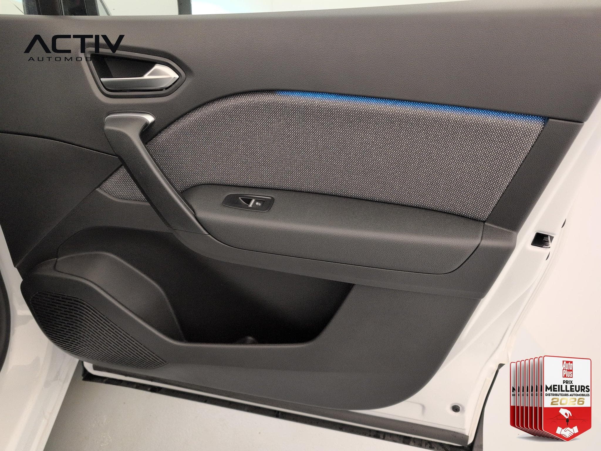 Renault CAPTUR E-Tech full hybrid 160 ch Techno (2026) - Foto 10