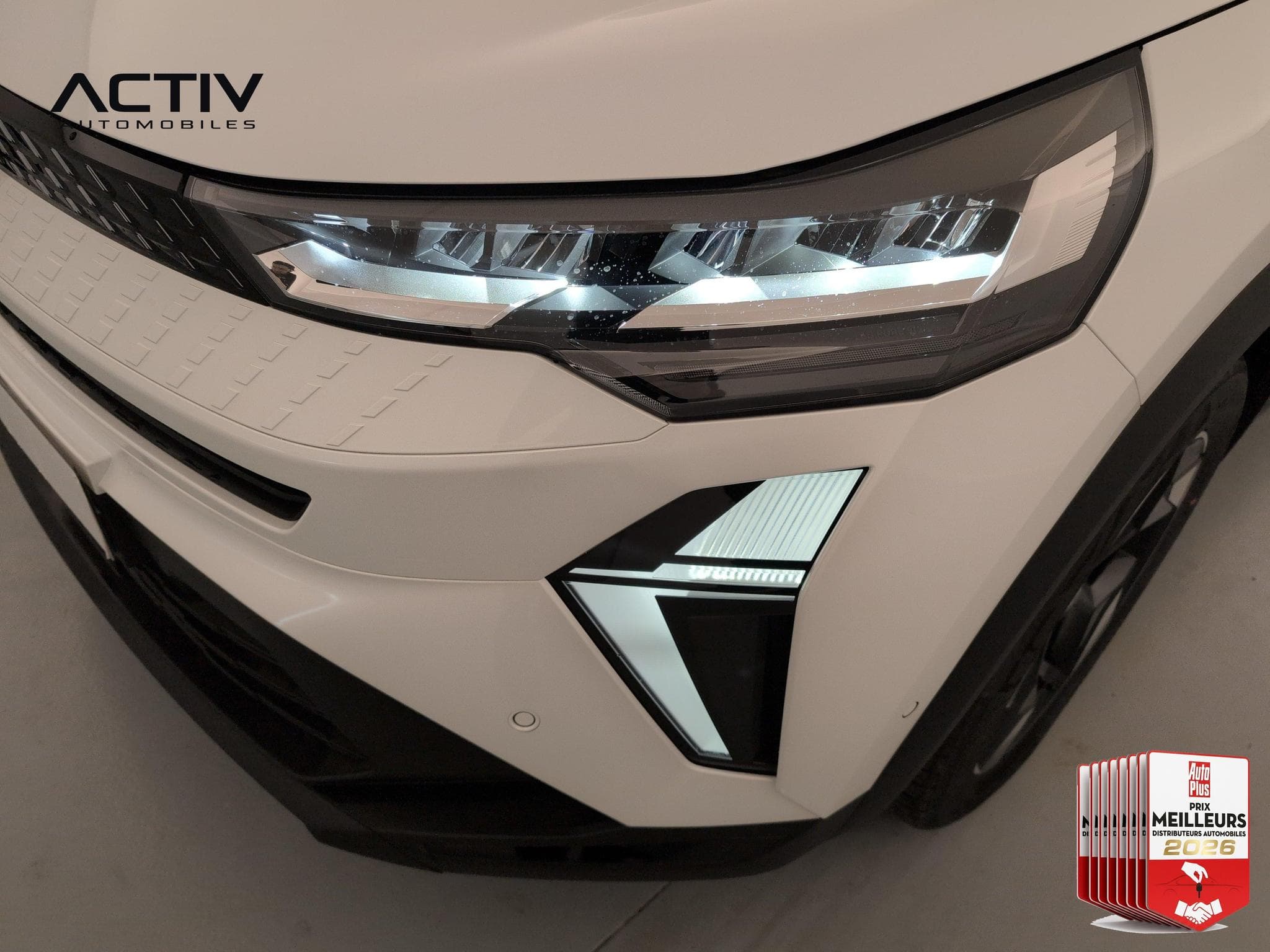 Renault CAPTUR E-Tech full hybrid 160 ch Techno (2026) - Foto 27