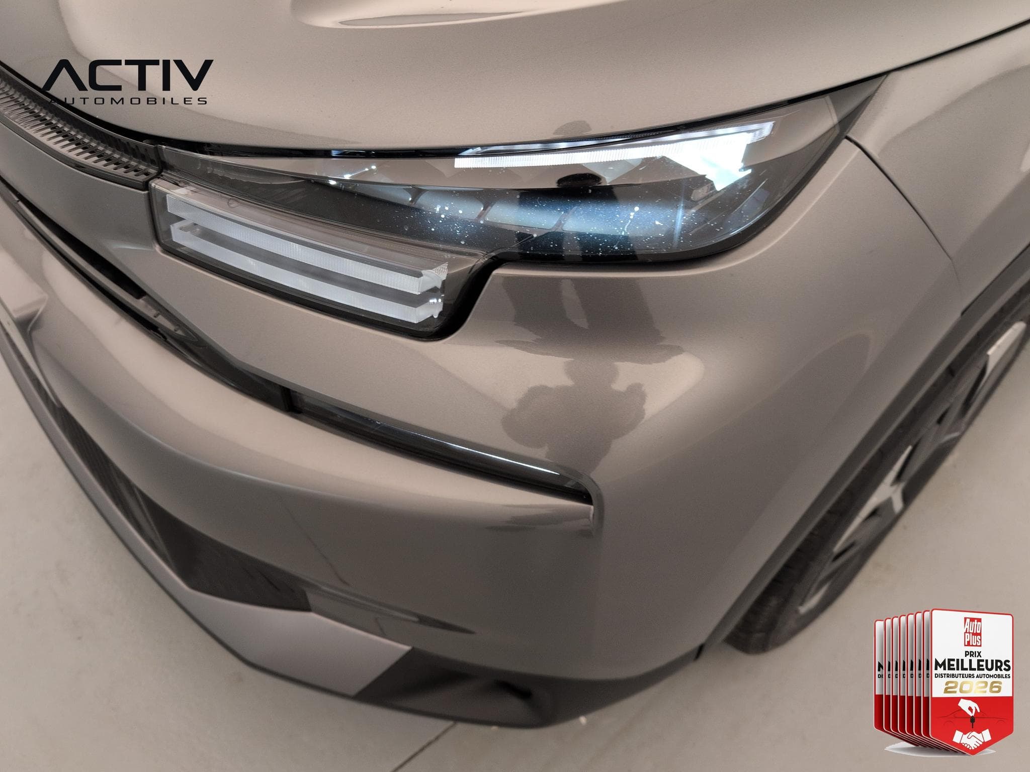 Citroën C4 Hybride 145 ch e-DCS6 Plus (2025) - Foto 21