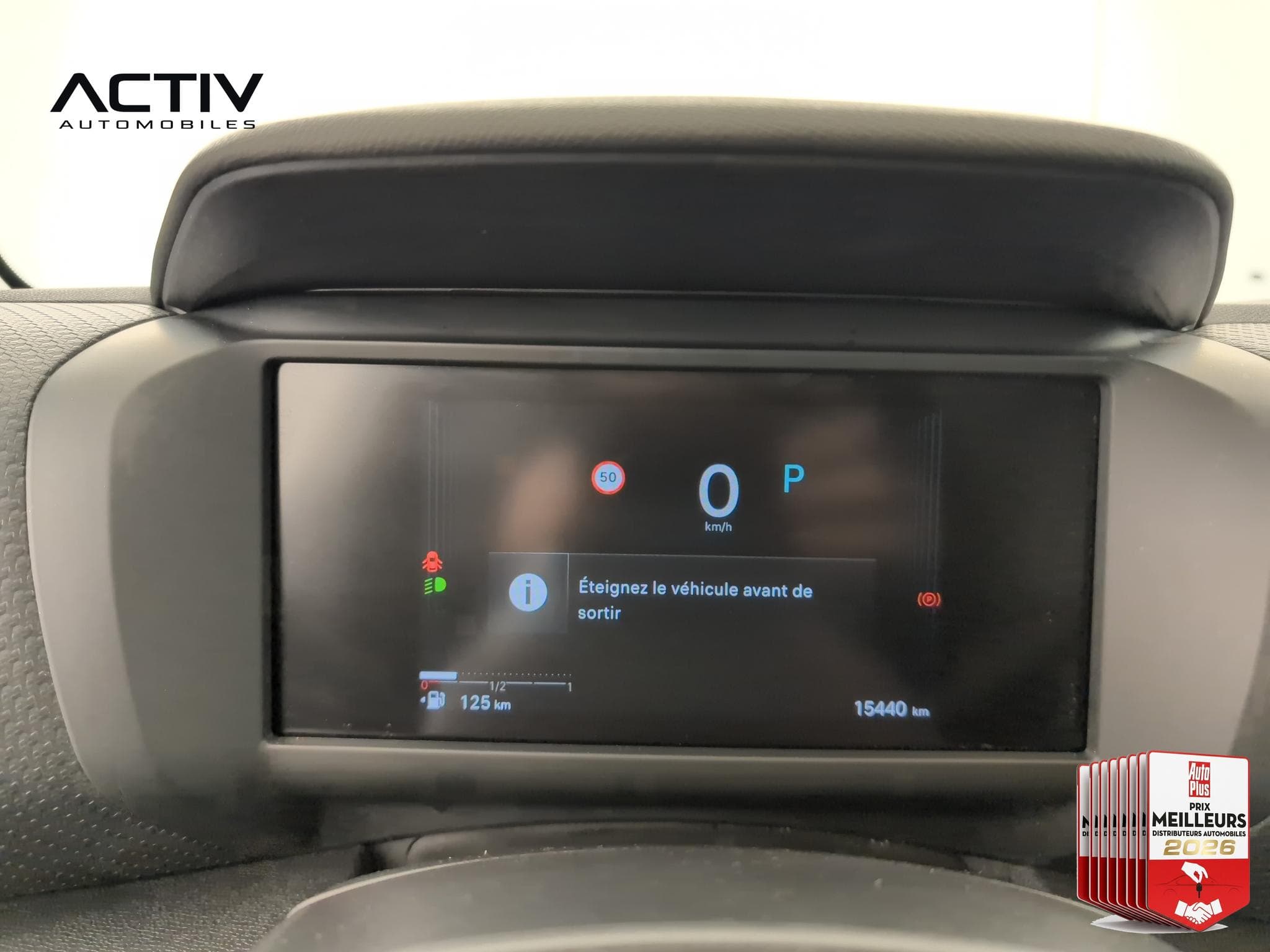 Citroën C4 Hybride 145 ch e-DCS6 Plus (2025) - Foto 22