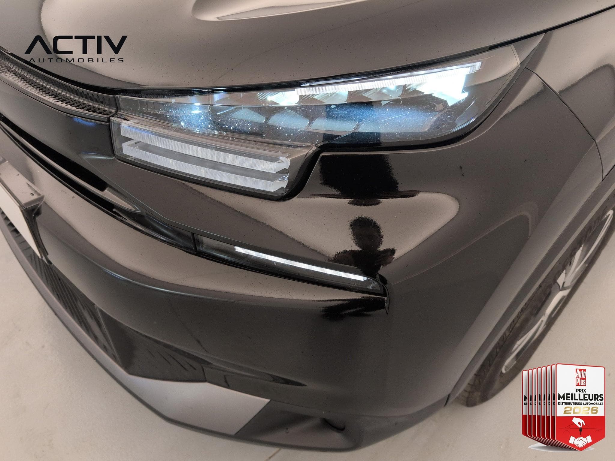 Citroën C4 Hybride 110 ch e-DCS6 You (2025) - Foto 22