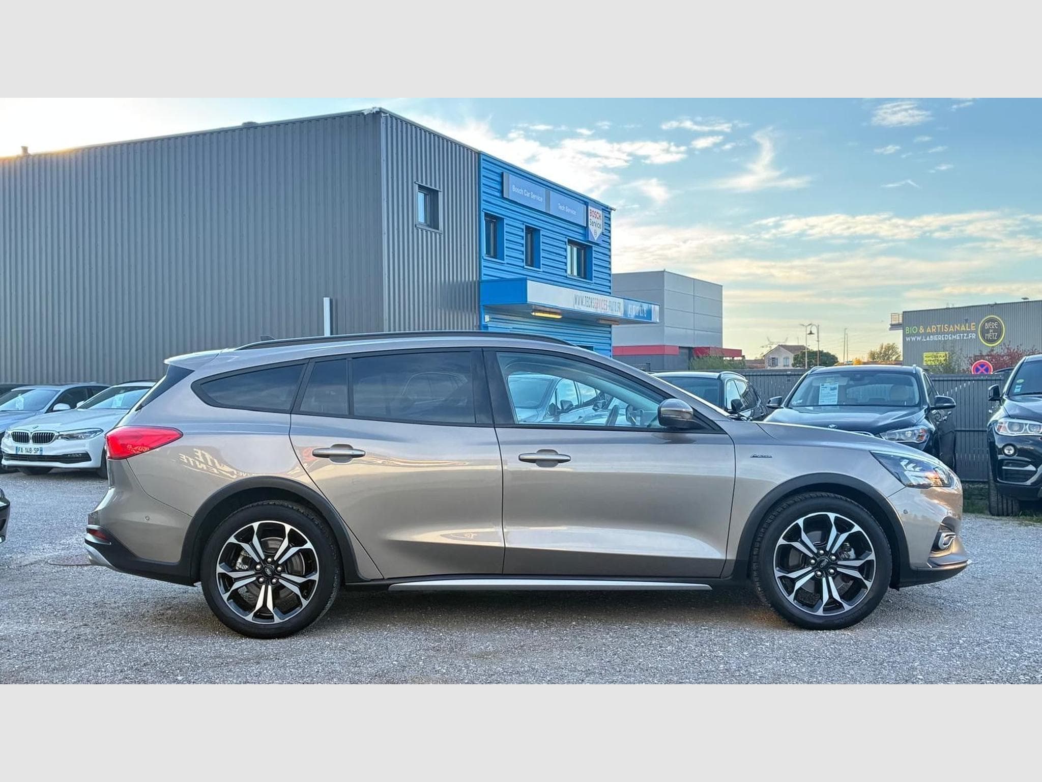 Ford Focus SW 1.5 EcoBoost 150ch Active BVA8 1ere Main 73Mkms (2019) - Photo 2