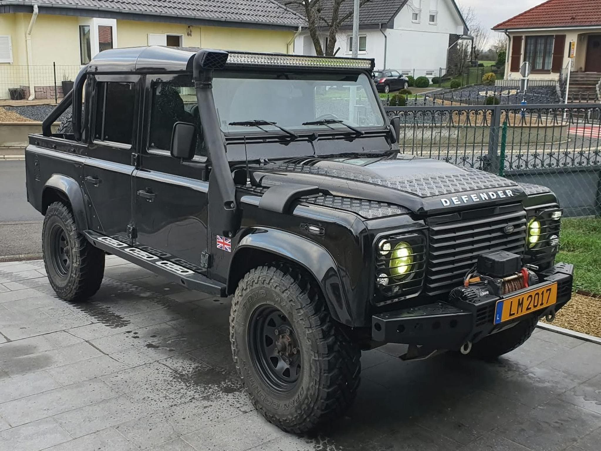 Land-Rover Defender Crew Cab 110 (2014) - Photo 5