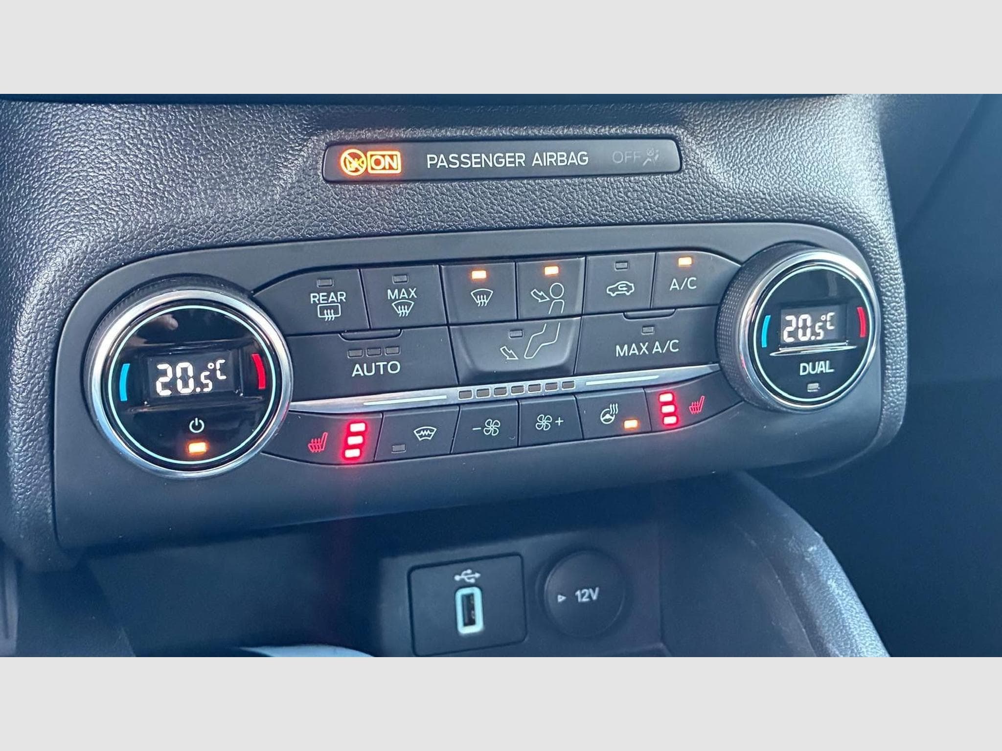 Ford Focus SW 1.5 EcoBoost 150ch Active BVA8 1ere Main 73Mkms (2019) - Photo 14
