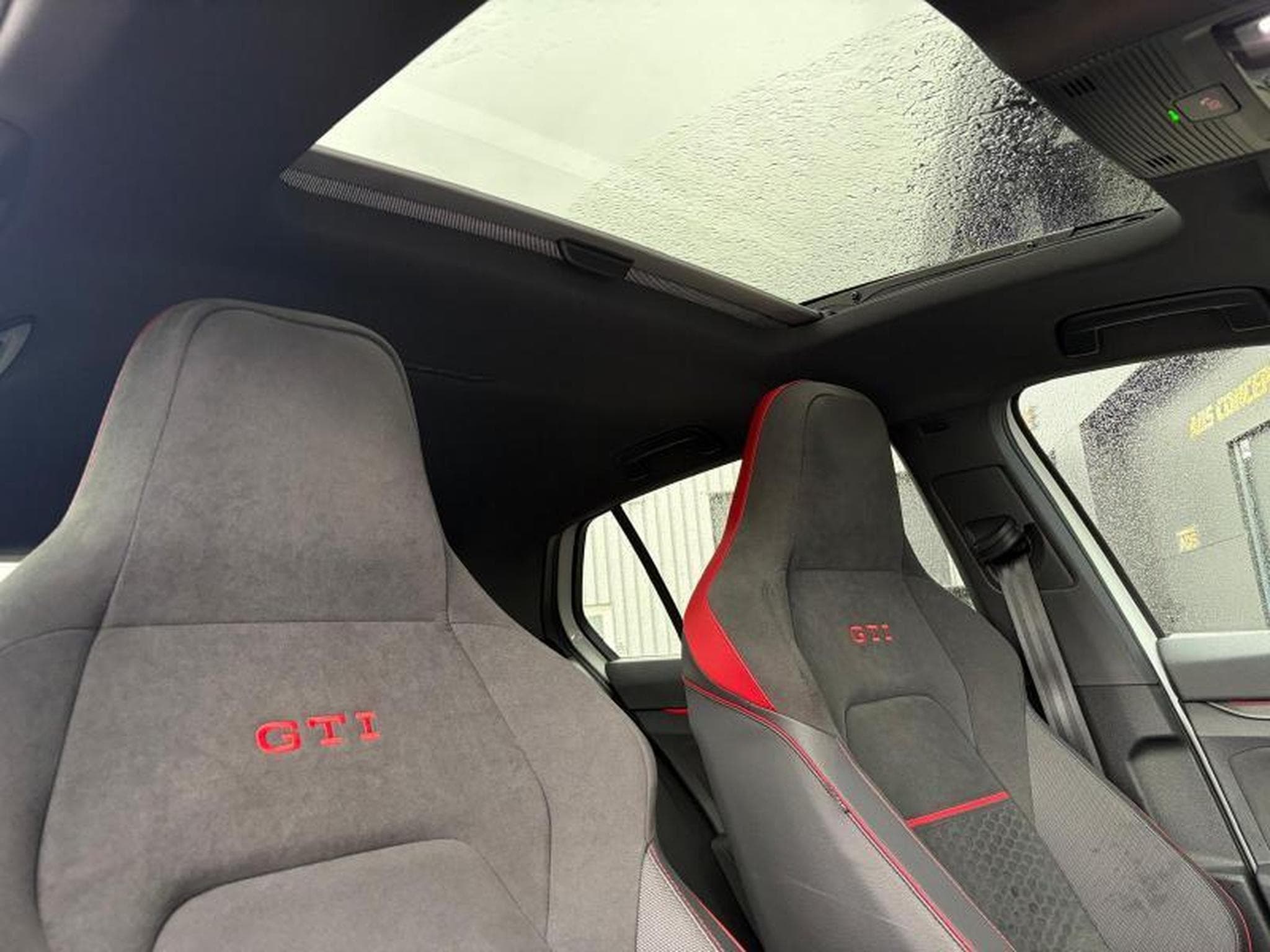 VW Golf Clubsport 2.0 300ch/Toit Ouvrant/Camera/Sièges chauffants (2023) - Foto 12