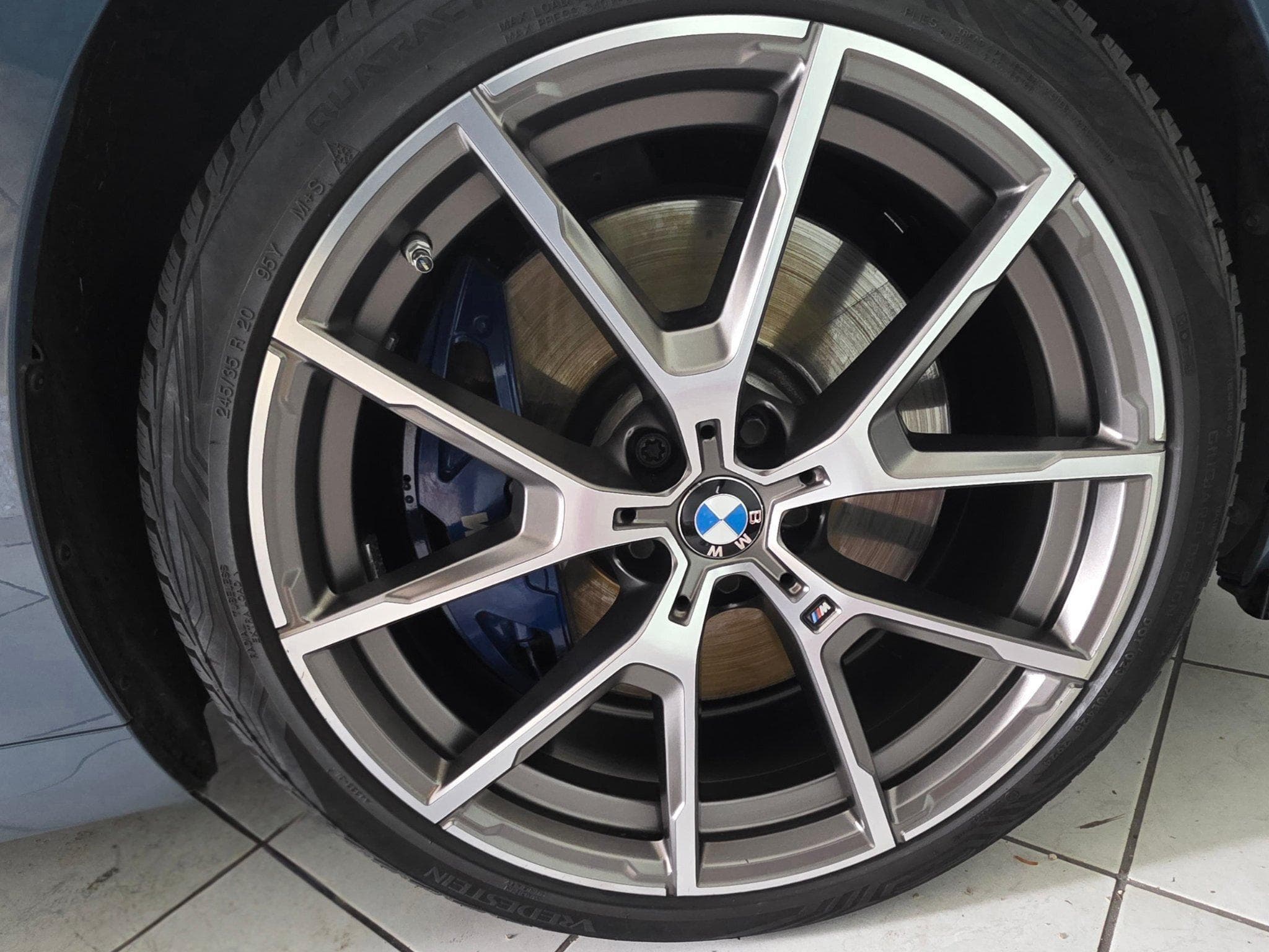 BMW M850 unfallfrei, Service incl, Vollaust. (2018) - Photo 13