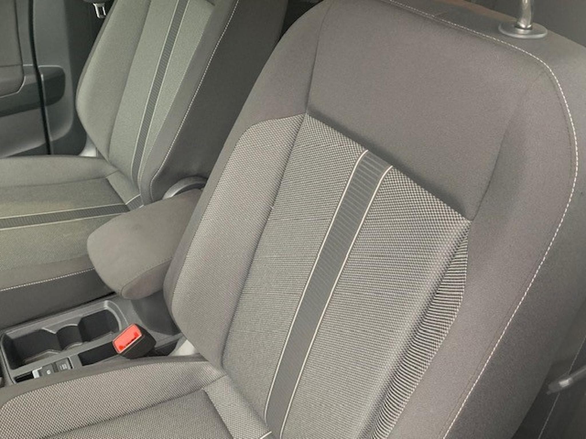 VW T-Roc LIFE 2.0TDI 150CV DSG7 (2025) - Foto 2