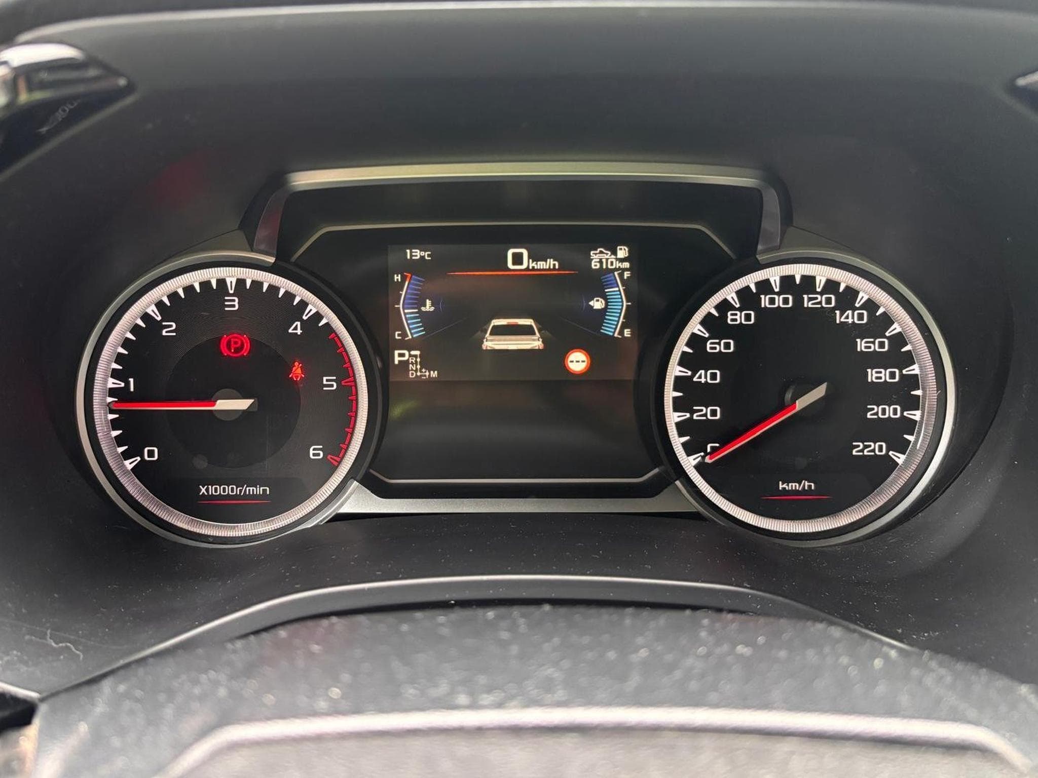 Isuzu D-Max V-Cross (2021) - Photo 8