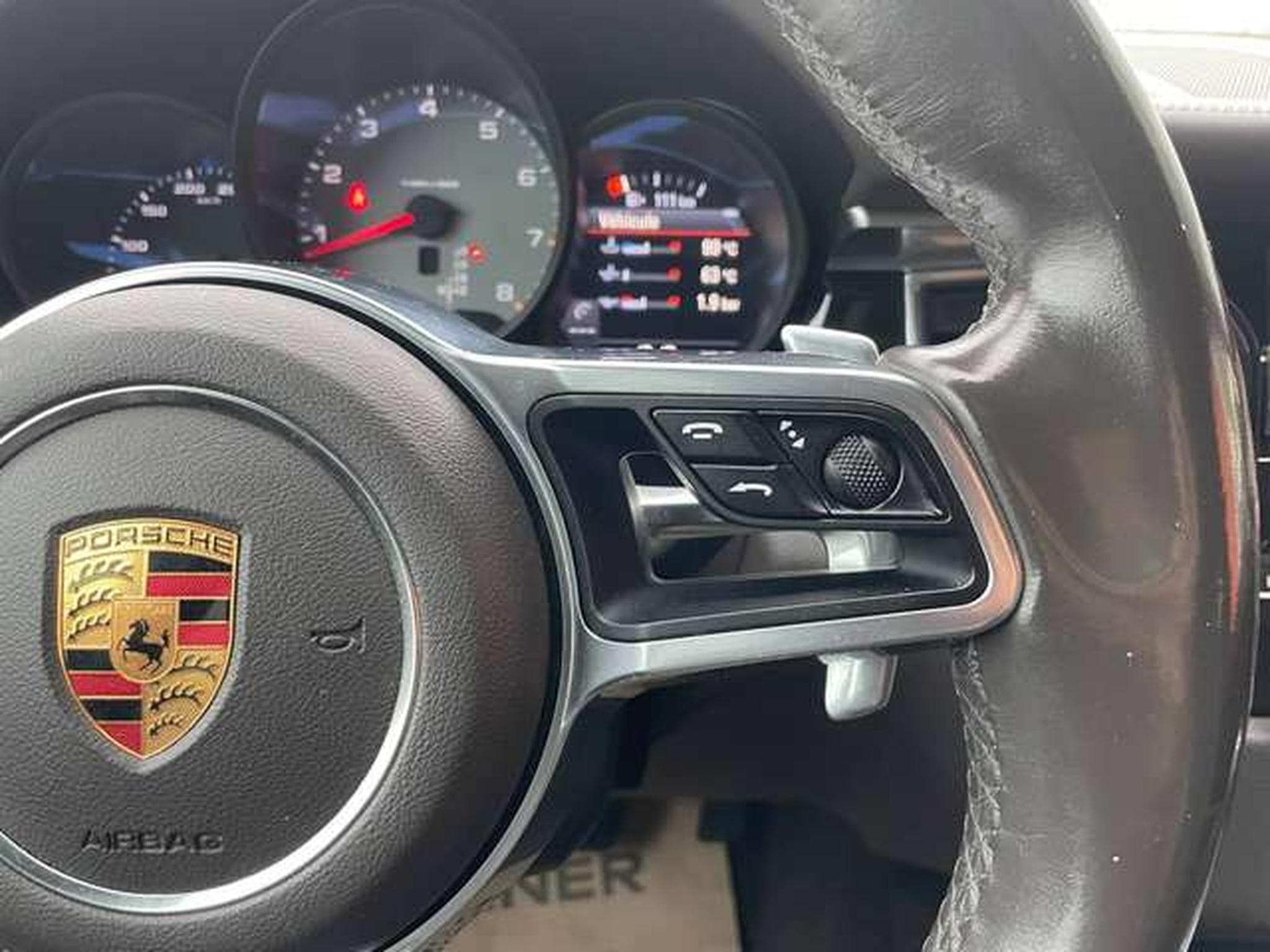 Porsche Macan Macan S PDK - V6 - 340 Ch - SERVICES FULL (2017) - Foto 15