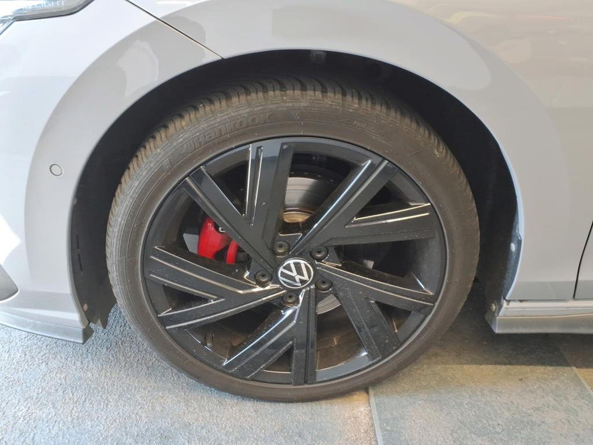 VW Golf GTD GTD 2.0 TDI DSG7 200 CV *MATRIX* CAM * HARMAN * (2024) - Photo 18