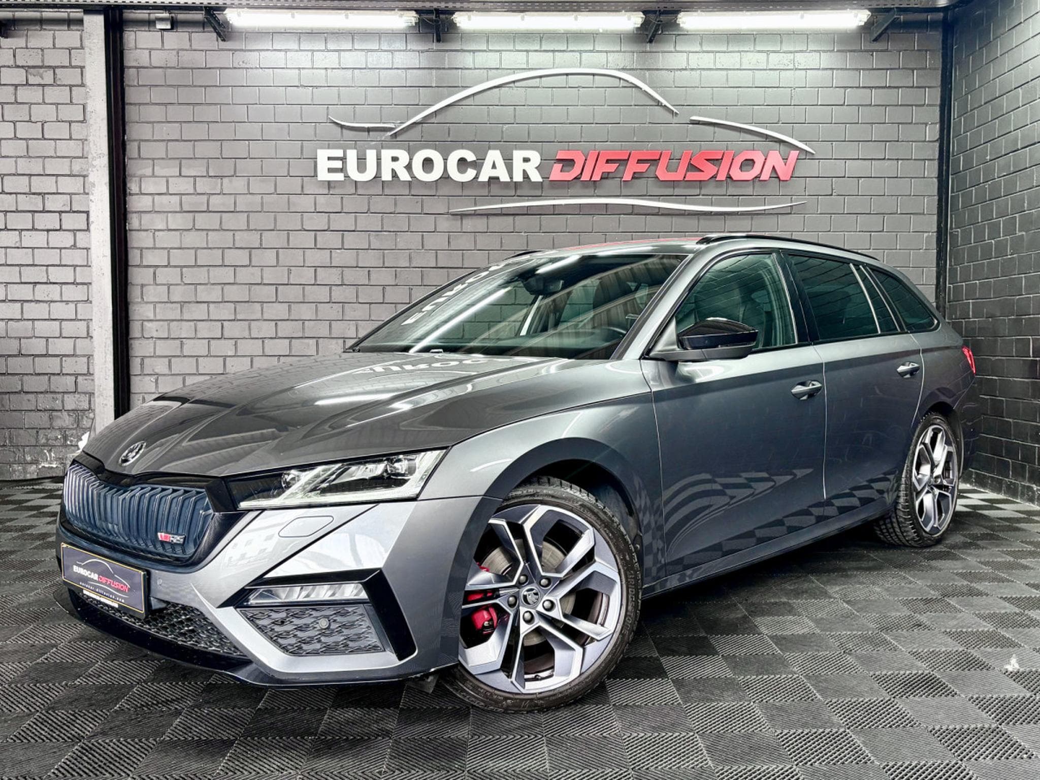 Skoda Octavia 2.0 TDI RS COMBI 4x4 200 CV DSG7 *ATTELAGE* *CAM* (2023) - Photo 1