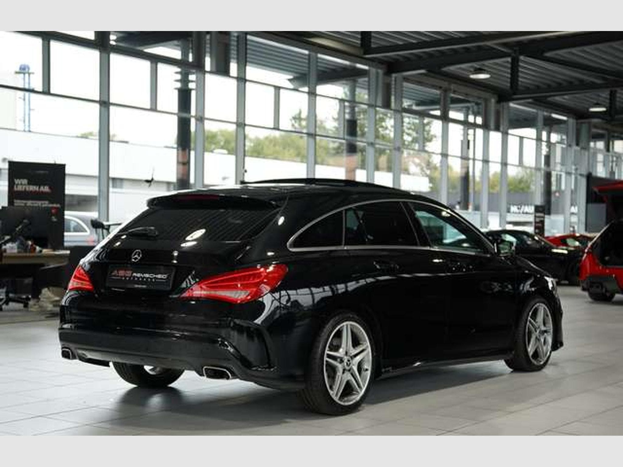 Mercedes CLA 220 d AMG Line *Pano *H&K (2016) - Photo 7