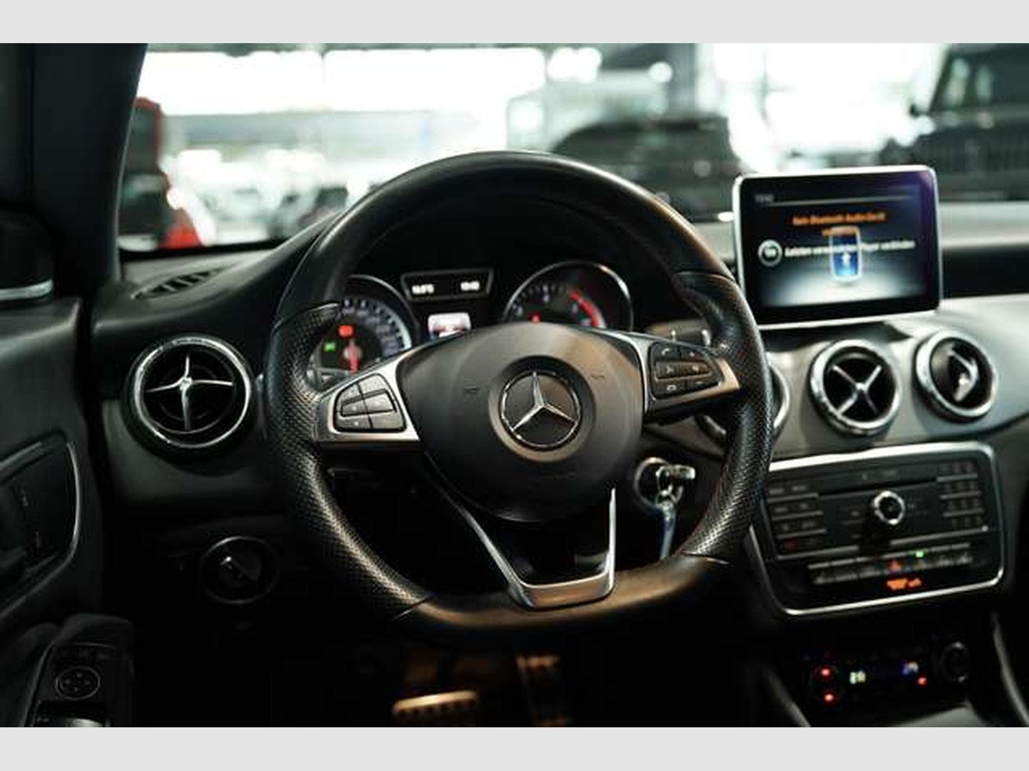 Mercedes CLA 220 d AMG Line *Pano *H&K (2016) - Photo 36
