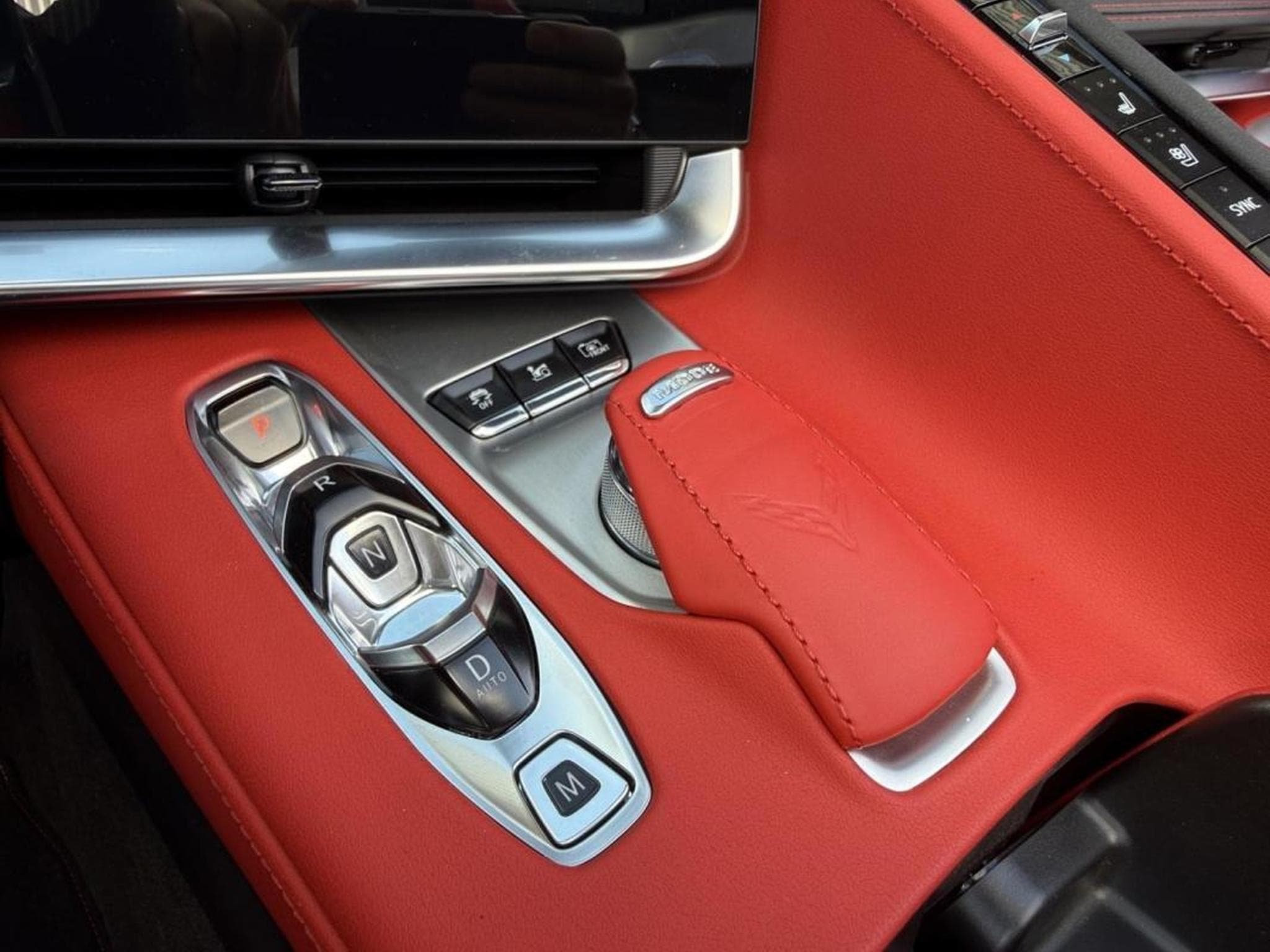 Chevrolet Corvette C8 STINGRAY Cabriolet 2LT (2023) - Foto 16