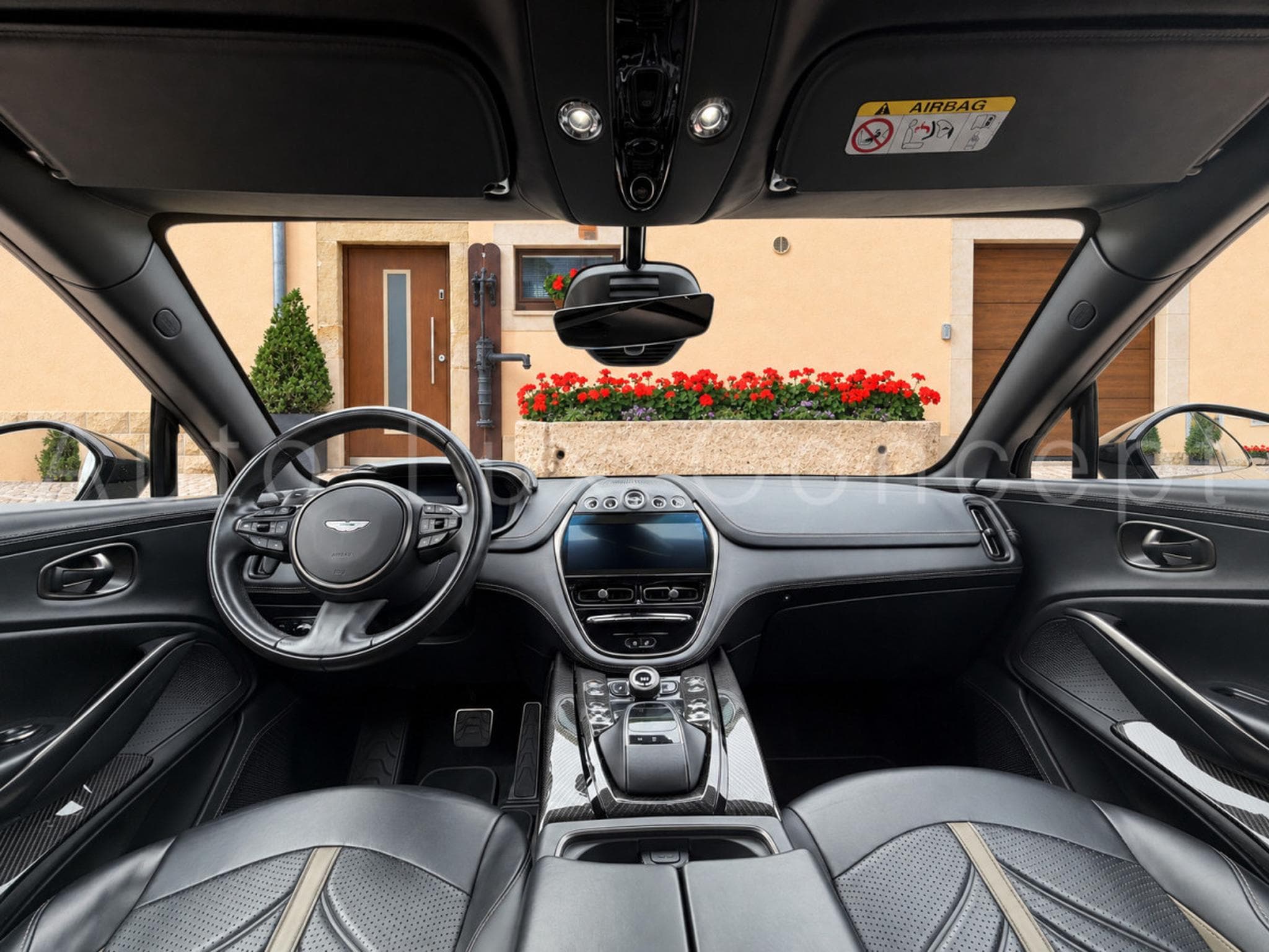 Aston-Martin DBX 707 (2022) - Photo 8