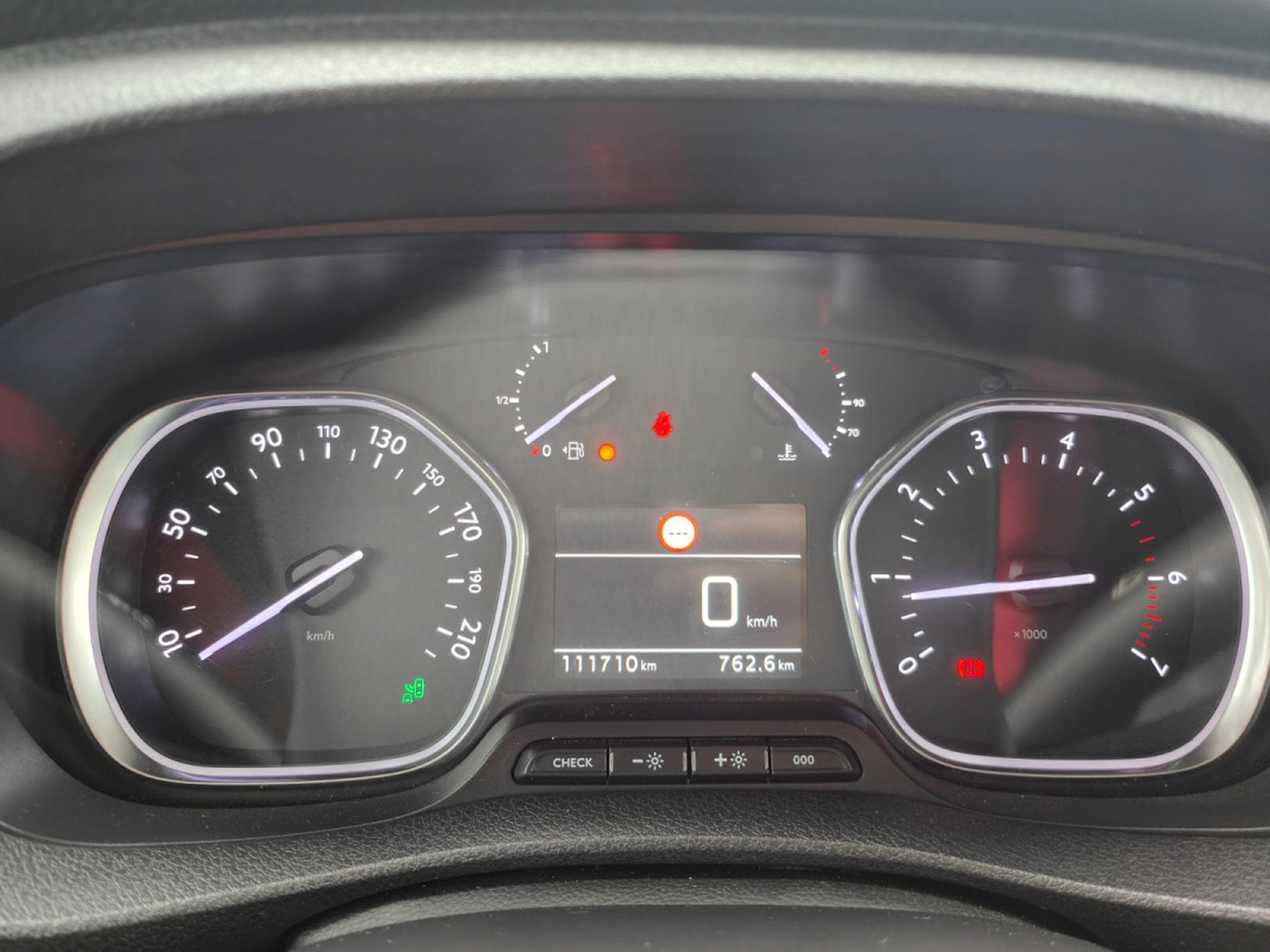 Peugeot Expert 2.0 HDI L1H1 3PLACES CARPLAY ANDROIDAUTO BLUETOOTH GPS PORTE (2017) - Photo 11