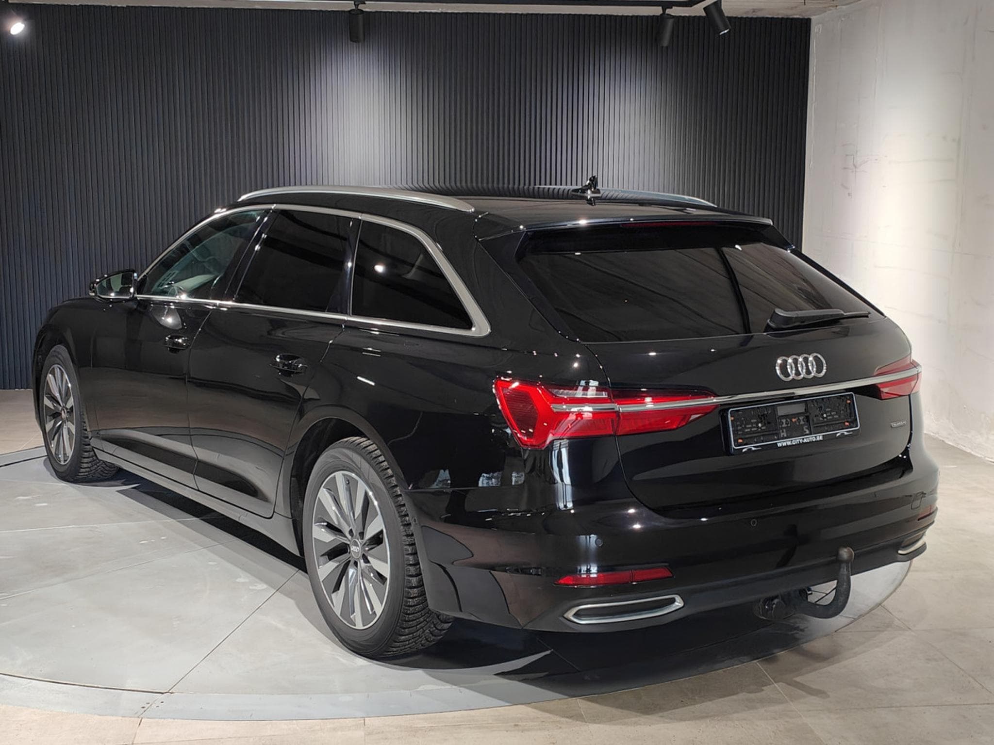 Audi A6 2.0 TDi S-TRONIC QUATTRO CARPLAY GPS SIEGES CHAUFF/VENTIL (2019) - Photo 4