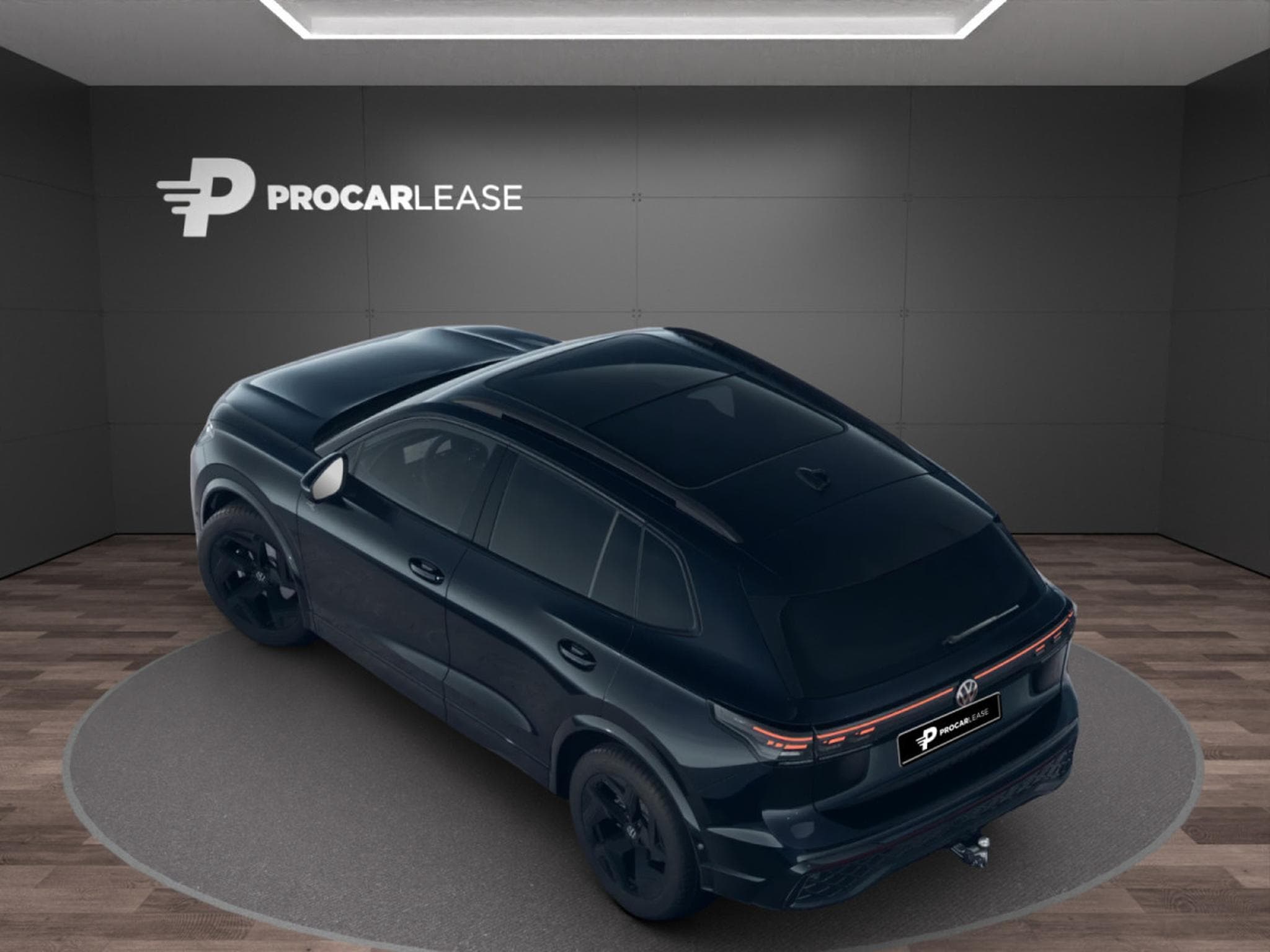 VW Tiguan Tiguan 1.5 eTSI 150CV /DSG/ R-Line/ AHK/Pano/360°/HUD/Matrix (2026) - Photo 6