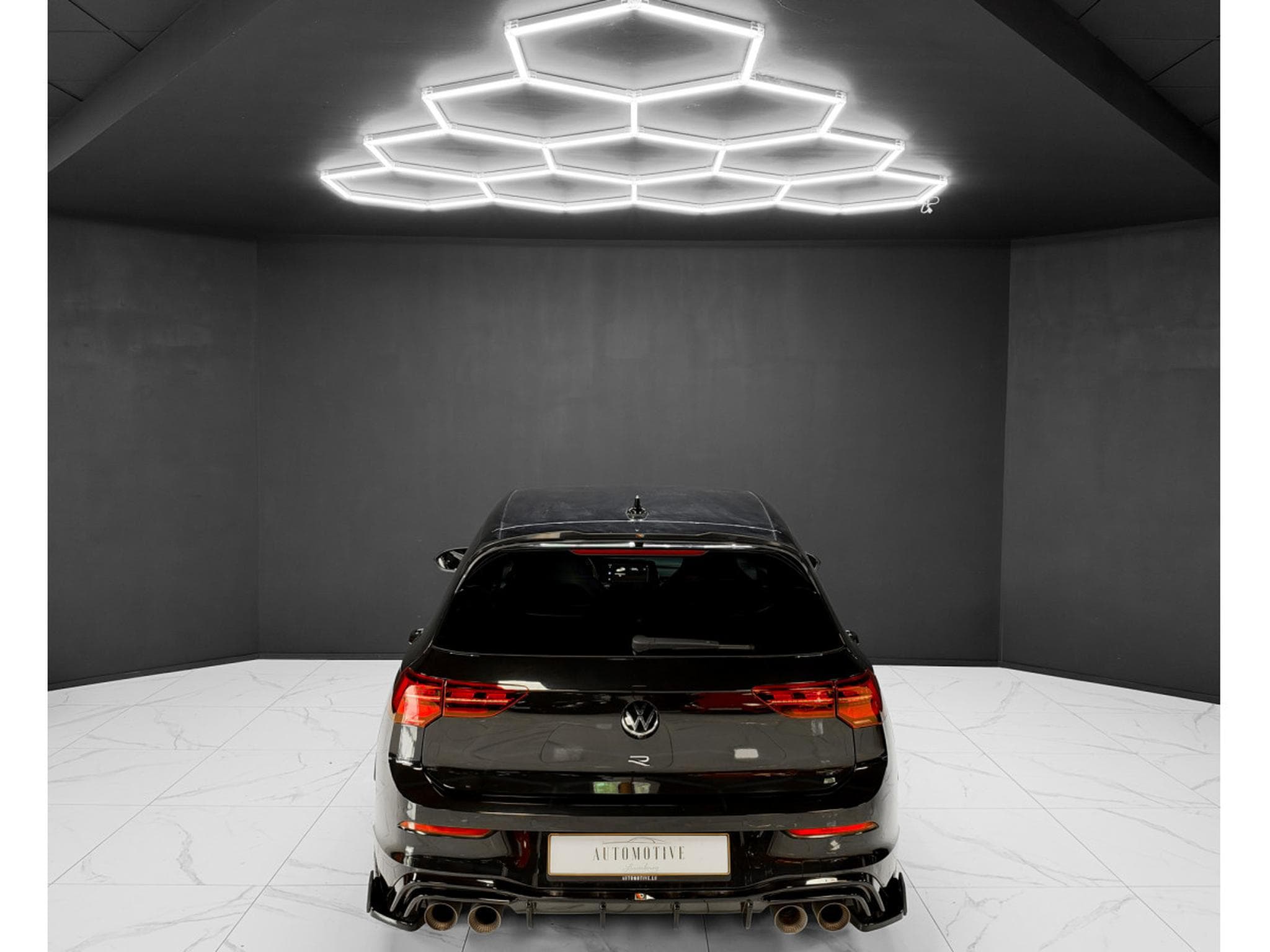 VW Golf R 2.0 TSI R DSG 4Motion Akrapovic Maxton (2022) - Photo 4