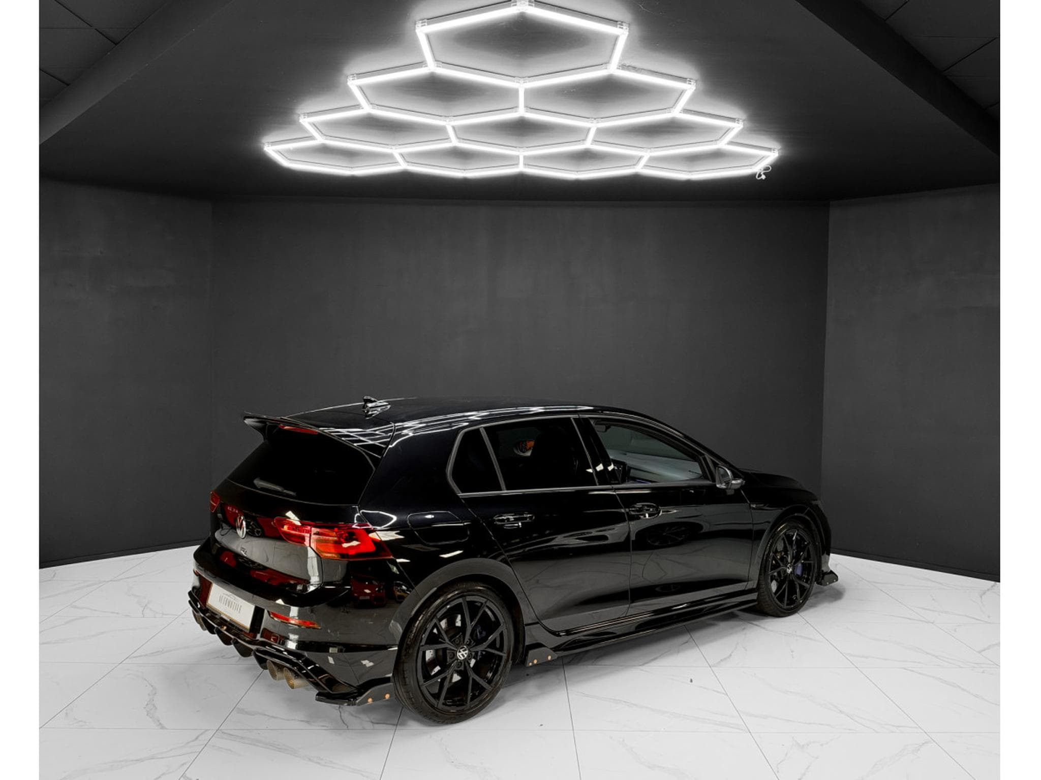 VW Golf R 2.0 TSI R DSG 4Motion Akrapovic Maxton (2022) - Photo 5