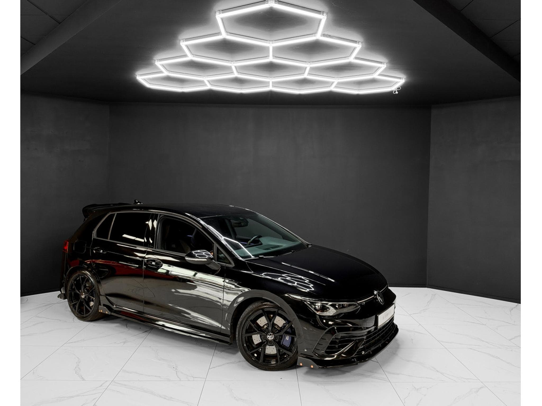 VW Golf R 2.0 TSI R DSG 4Motion Akrapovic Maxton (2022) - Photo 7
