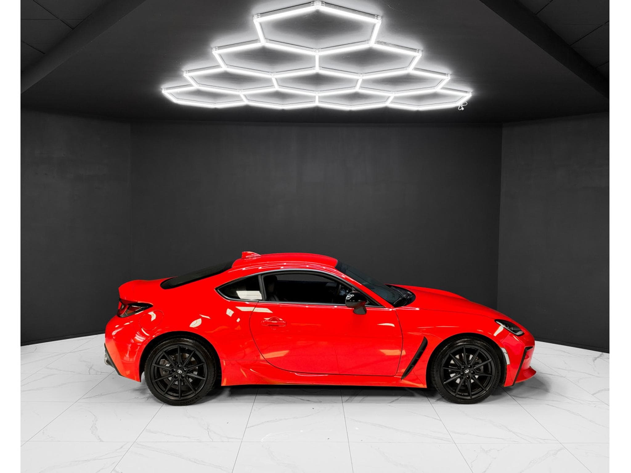 Toyota GR86 2.4 GR (2023) - Photo 6