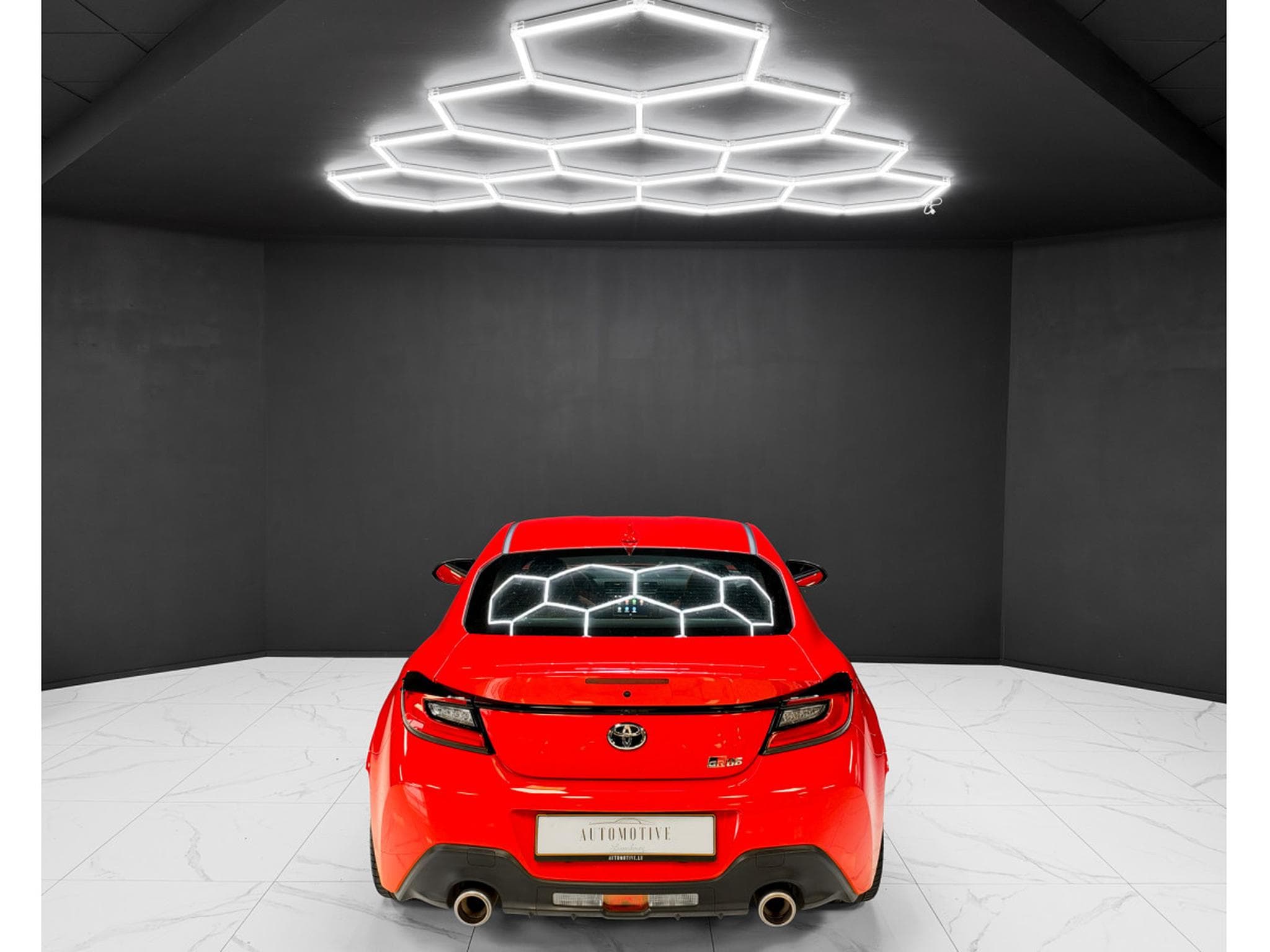 Toyota GR86 2.4 GR (2023) - Photo 4