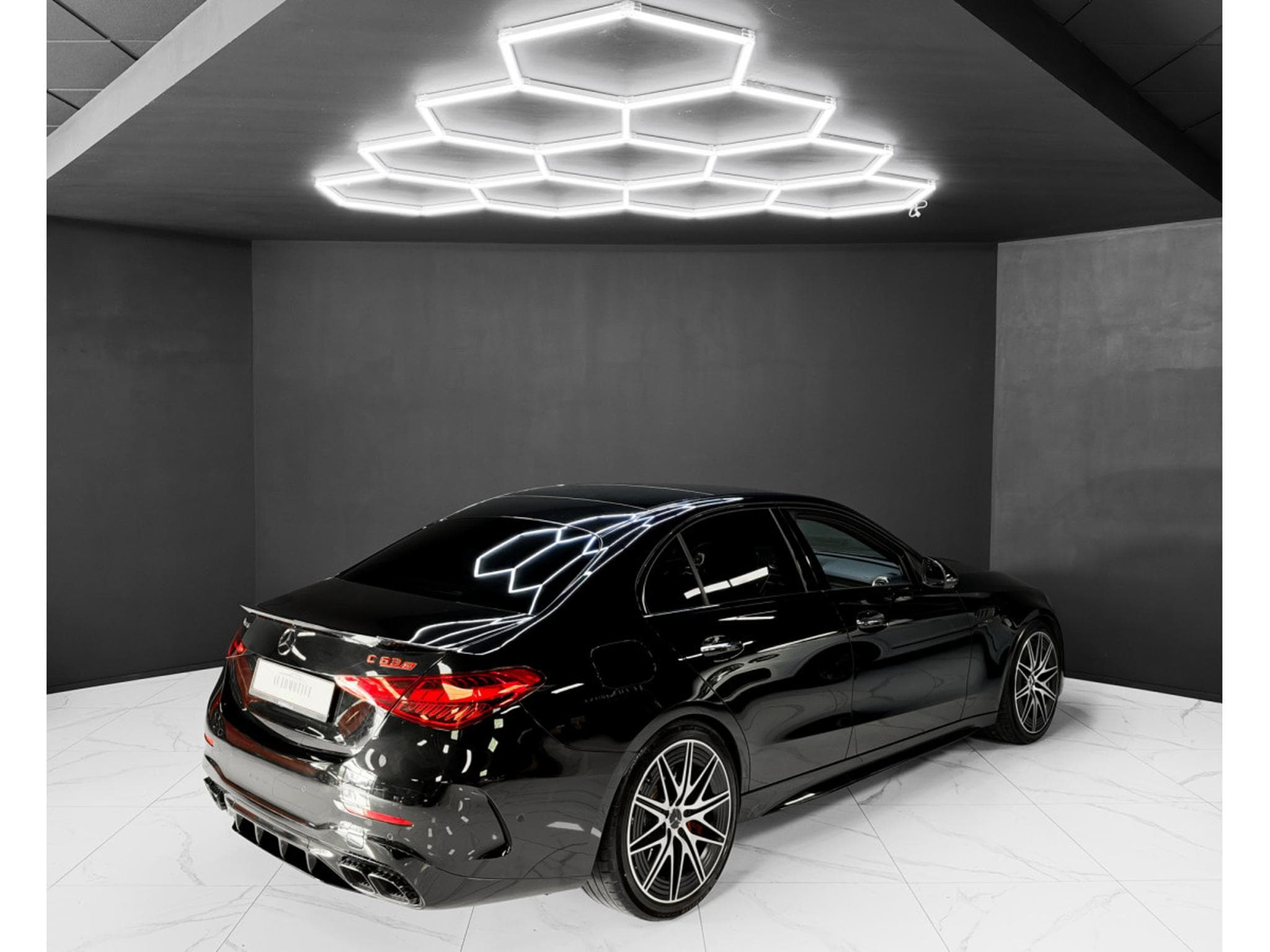Mercedes C 63 AMG S E PERFORMANCE / 360 / BURMESTER / PANO / ACC (2024) - Photo 5