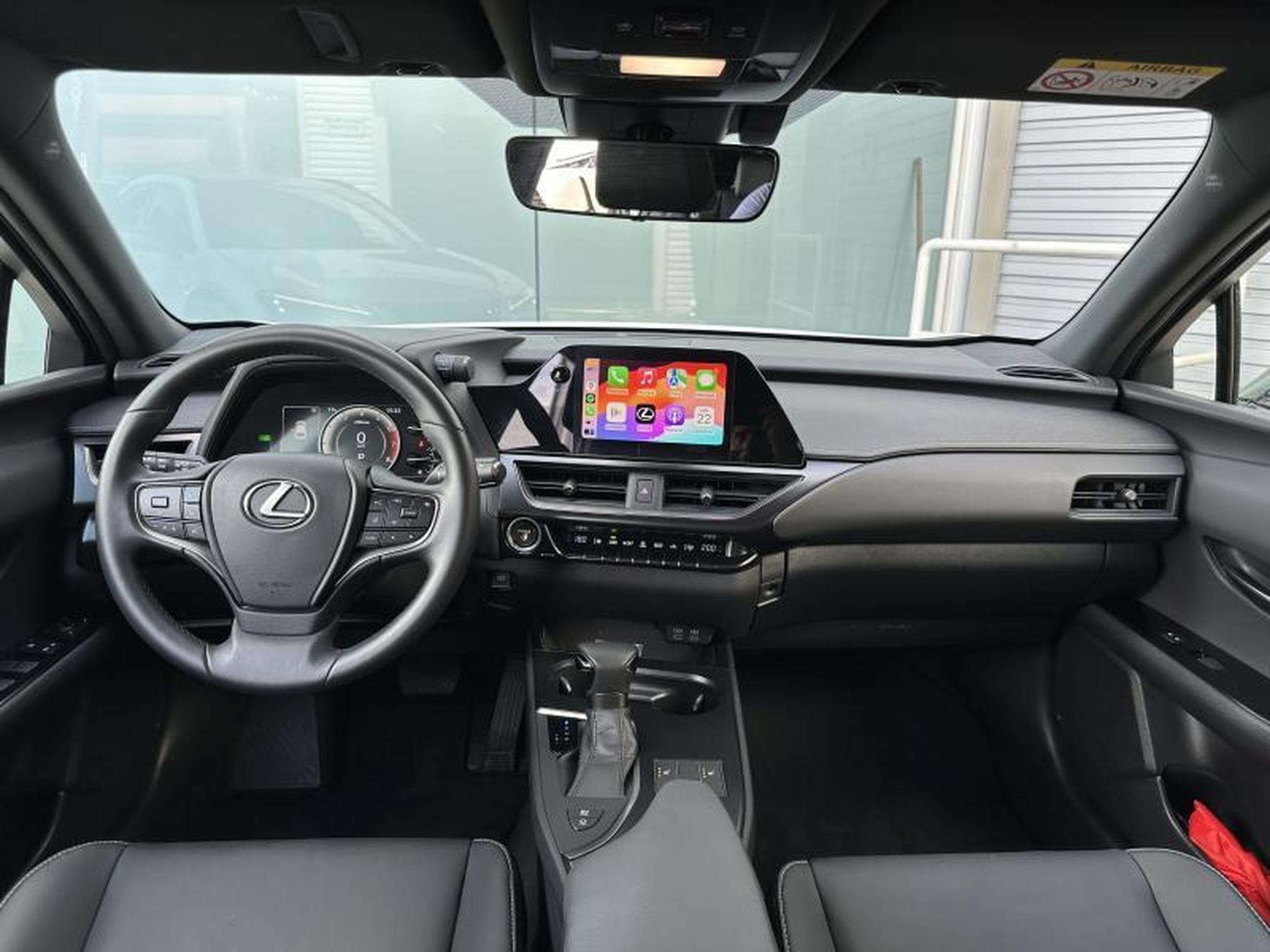 Lexus UX F SPORT Design (2023) - Photo 21