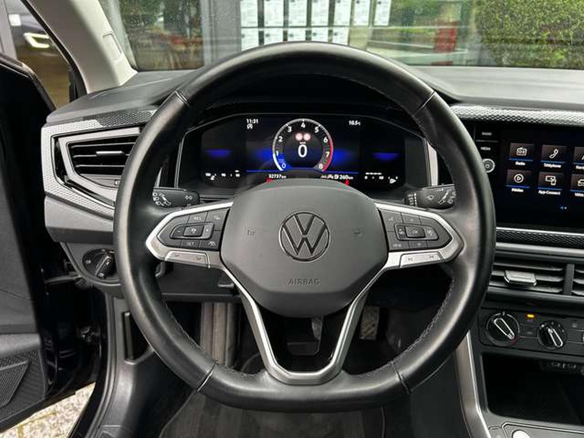 VW Taigo 1.0 TSI ESSENCE LIFE DSG7 (2024) - Photo 13
