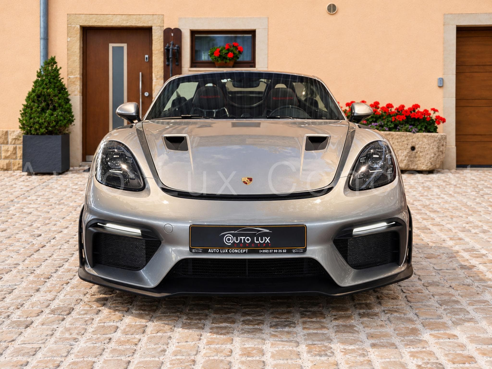 Porsche Boxster 718 Spyder RS (2025) - Photo 2