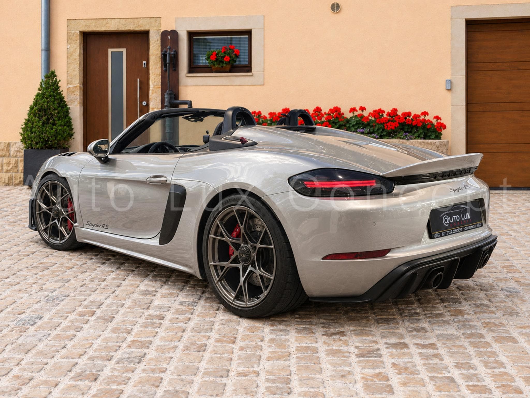 Porsche Boxster 718 Spyder RS (2025) - Photo 5