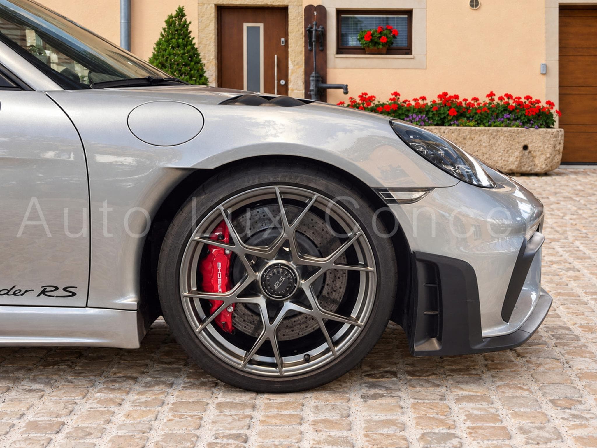 Porsche Boxster 718 Spyder RS (2025) - Photo 11