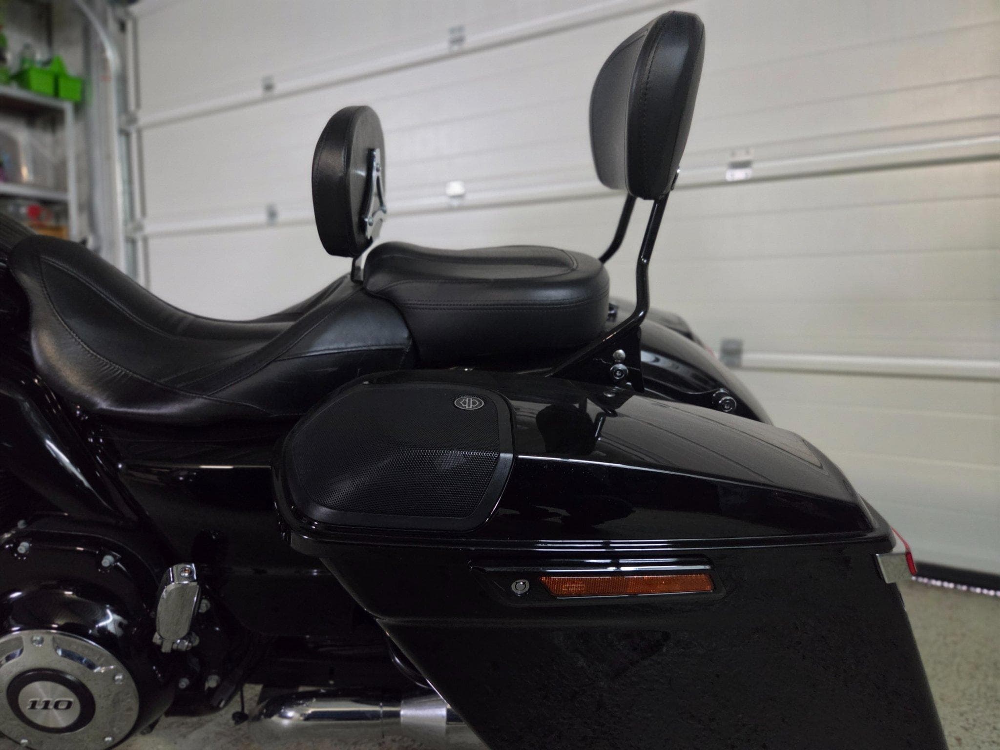 Harley-Davidson CVO Street Glide SCREAMING EAGLE (2016) - Photo 6