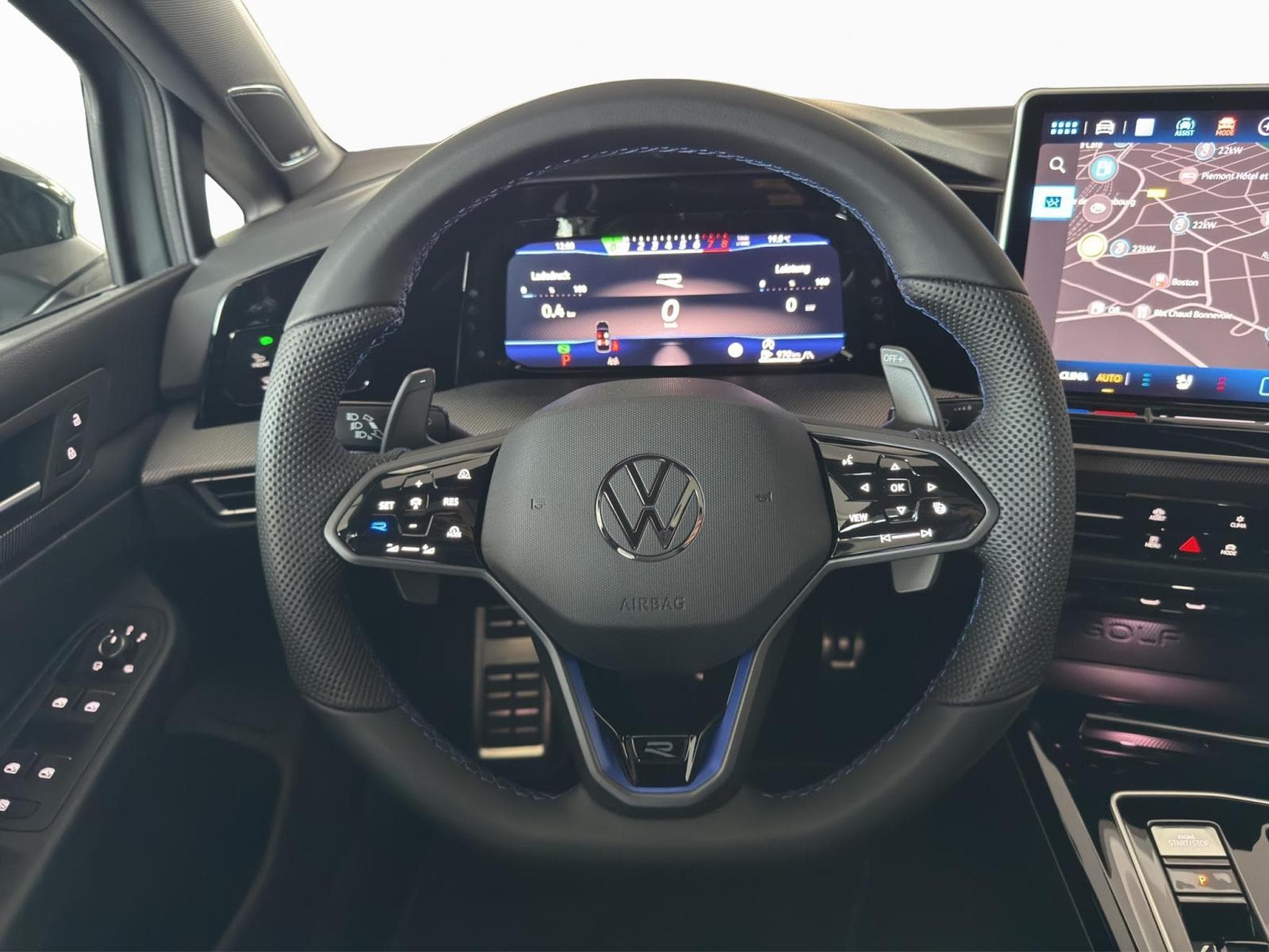 VW Golf PERFORMANCE (2026) - Foto 10