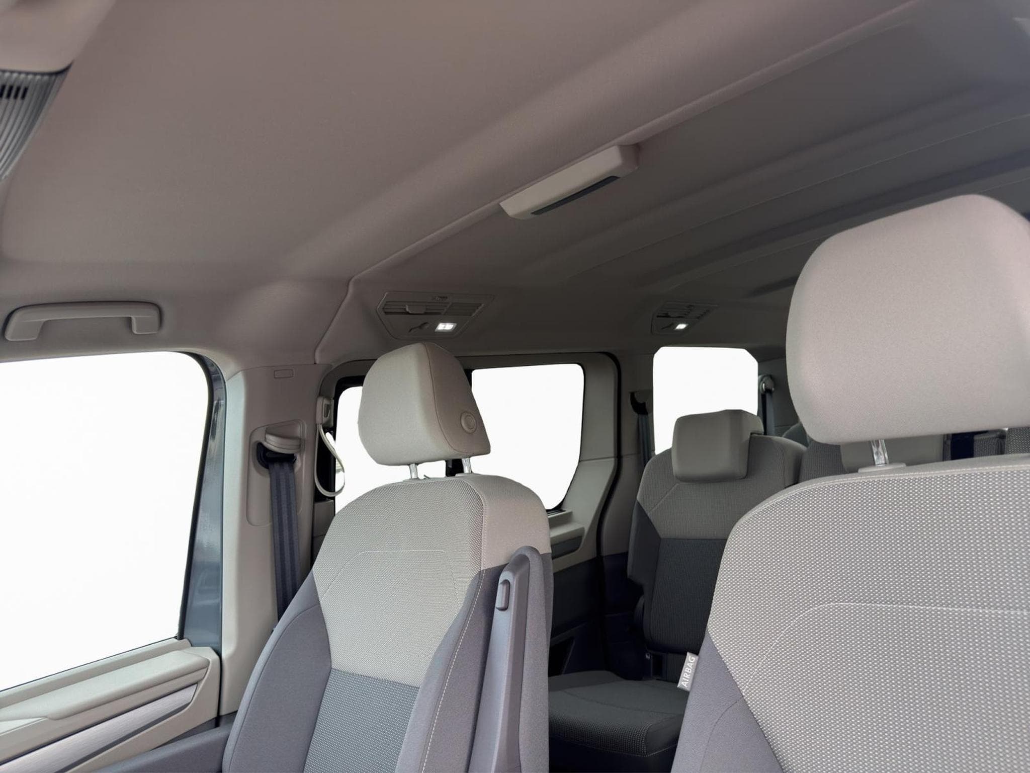 VW T7 LIFE (2026) - Foto 15