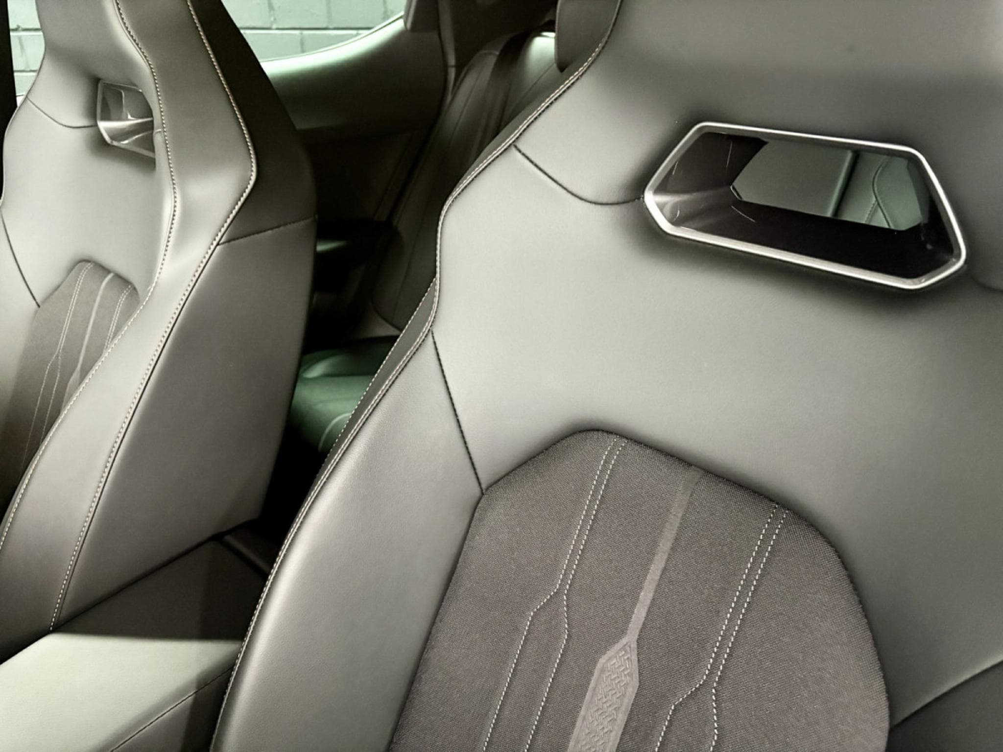Cupra Leon VZ 2.0 TSI 300CV *PANO*CAM* BEATS* MATRIX* VSS * (2024) - Photo 8