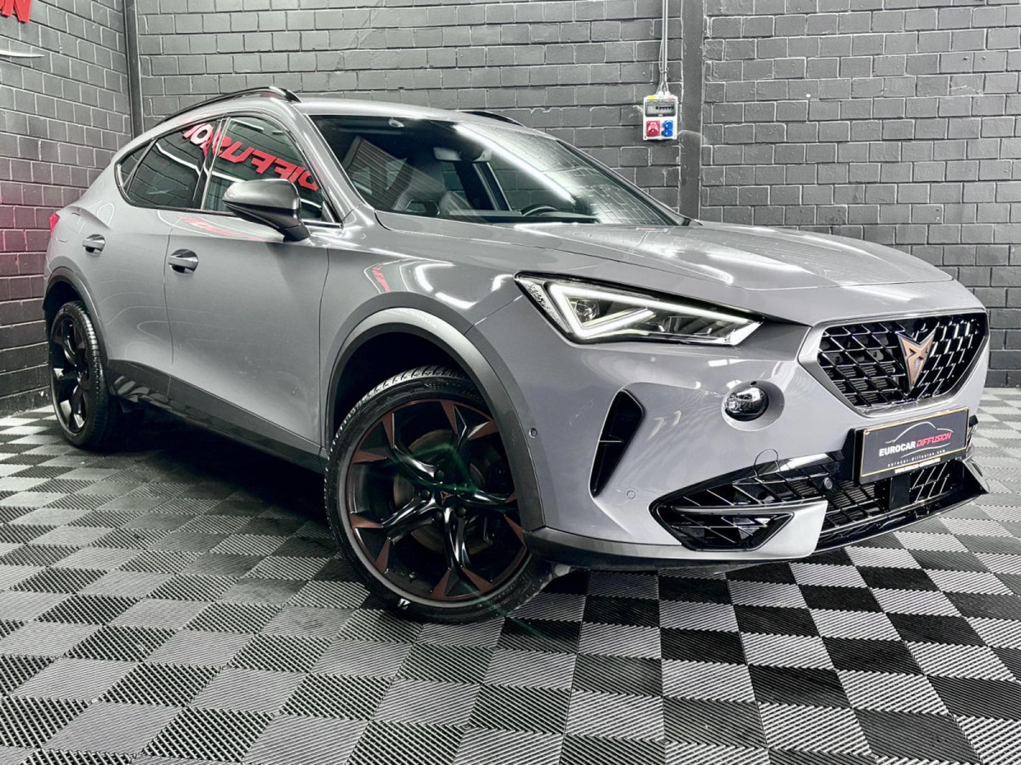 Cupra Formentor VZ 310CV 4Drive DSG7 *AKRAPOVIC*BEATS* *VSS* MATRIX* (2024) - Photo 3